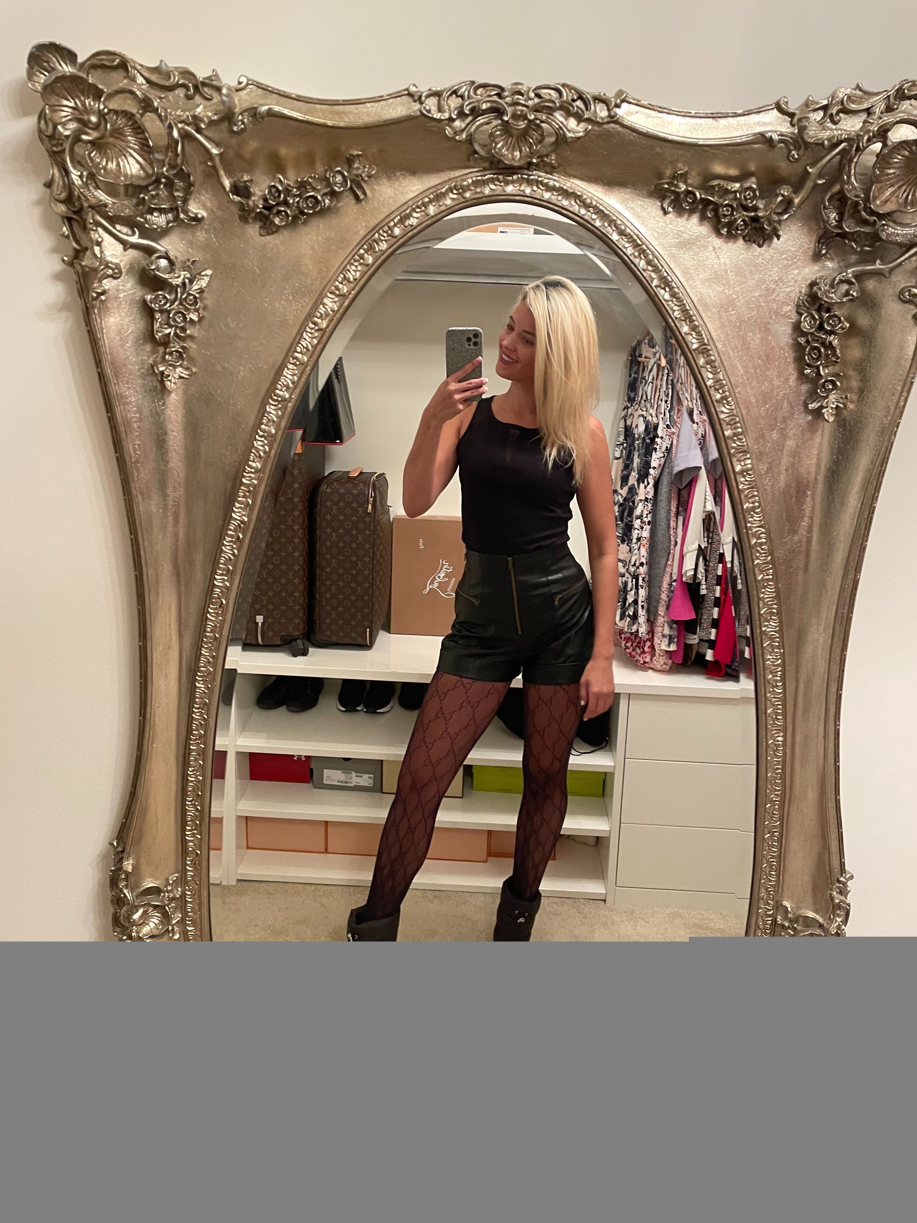 https://cdn.adultwork.com/gallery/G12/8935877.jpg