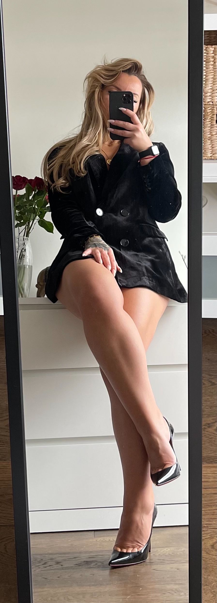 https://cdn.adultwork.com/gallery/G12/8940296.jpg