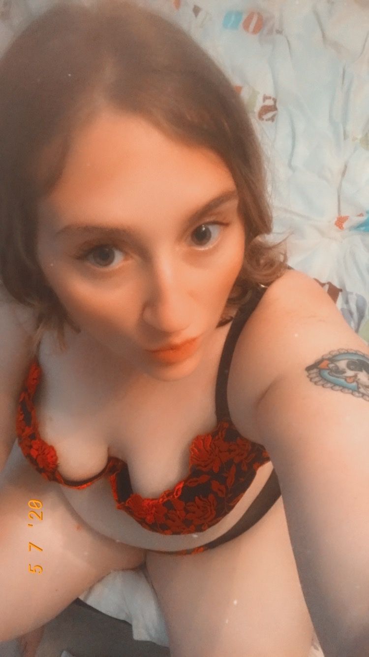 https://cdn.adultwork.com/gallery/G12/8941691.jpg