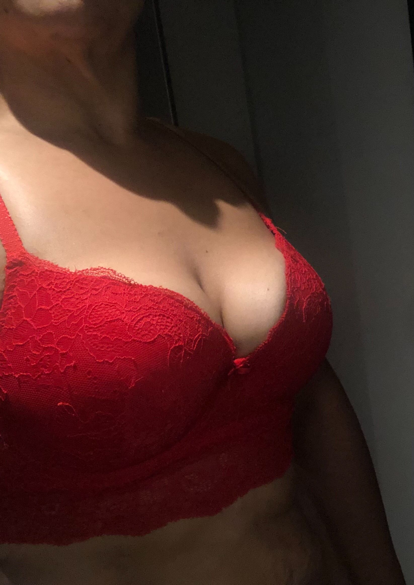 https://cdn.adultwork.com/gallery/G12/8942100.jpg