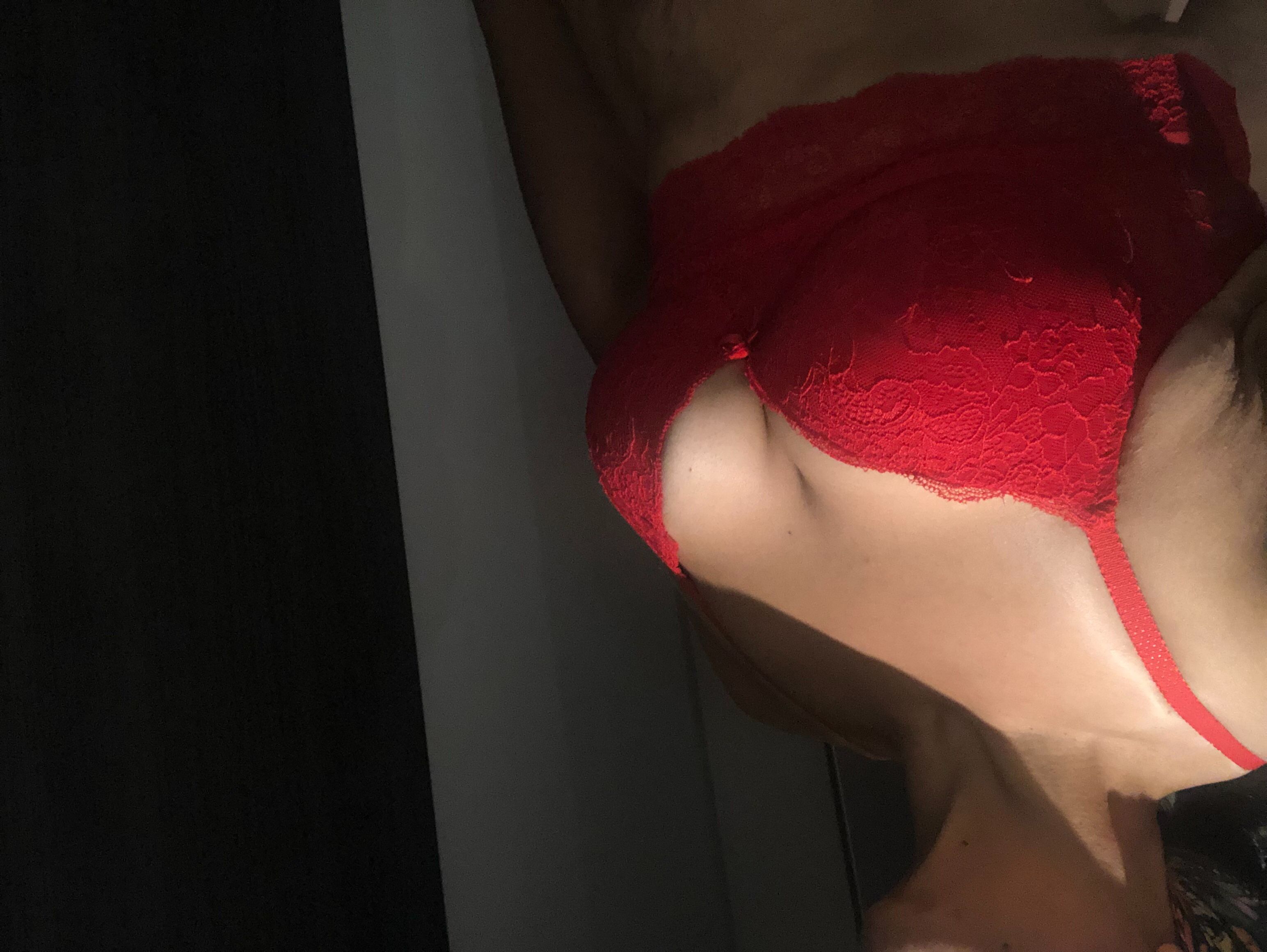 https://cdn.adultwork.com/gallery/G12/8942182.jpg