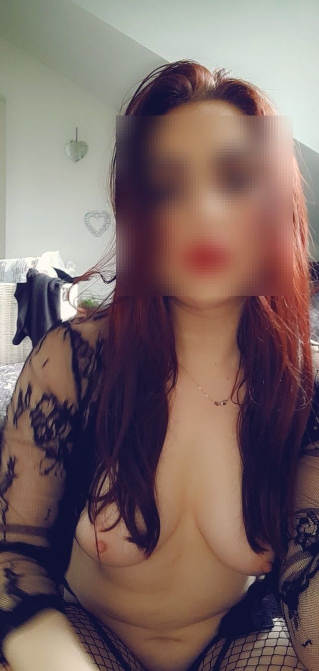 https://cdn.adultwork.com/gallery/G12/8943570.jpg