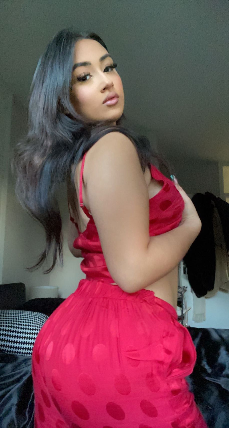 https://cdn.adultwork.com/gallery/G12/8944278.jpg