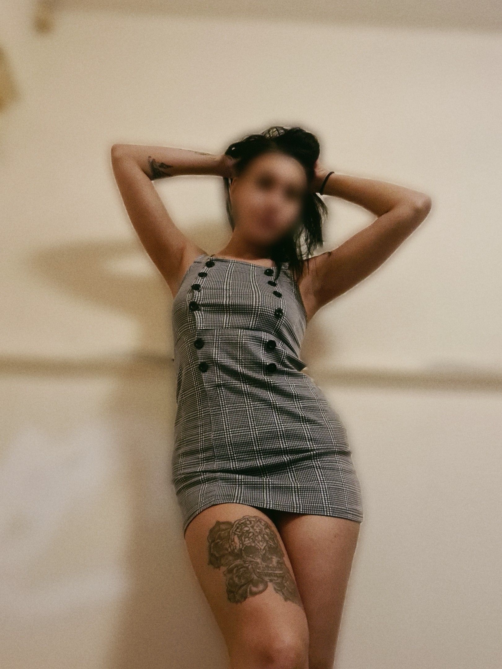 https://cdn.adultwork.com/gallery/G12/8944593.jpg