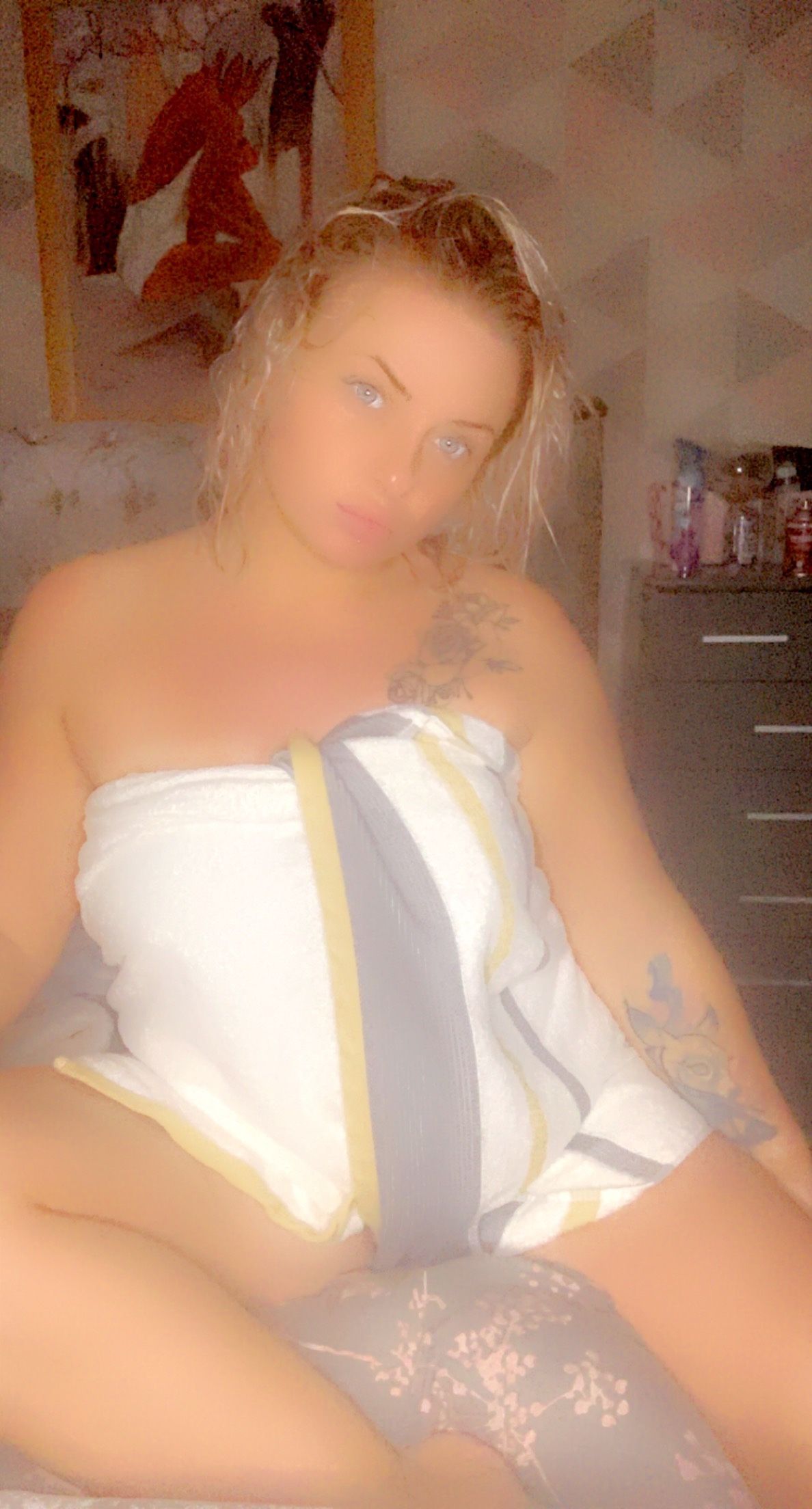 https://cdn.adultwork.com/gallery/G12/8946837.jpg