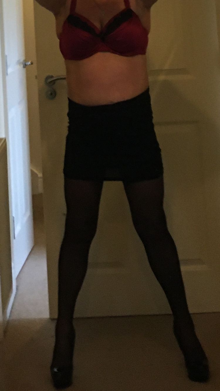 https://cdn.adultwork.com/gallery/G12/8949752.jpg