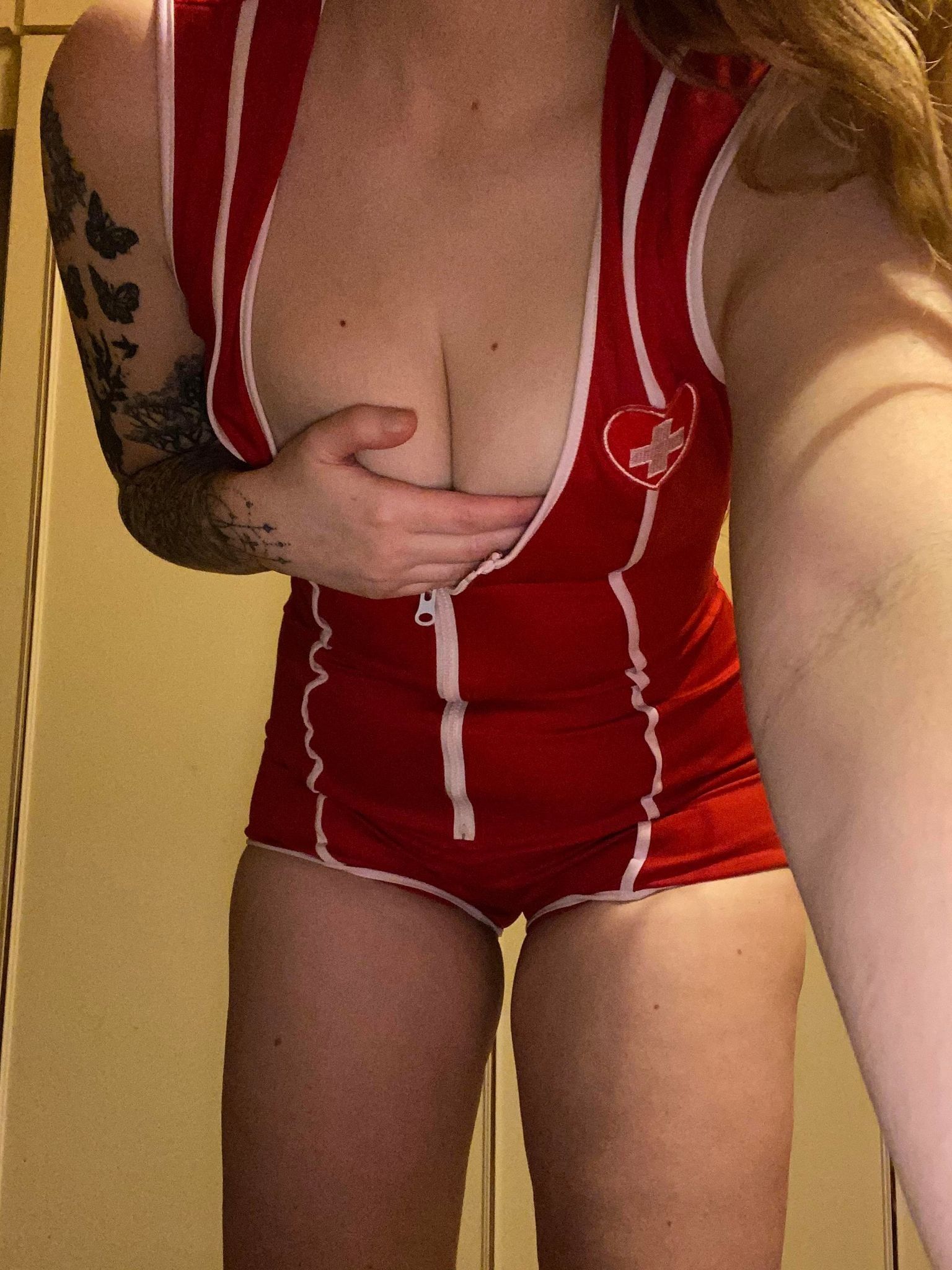 https://cdn.adultwork.com/gallery/G12/8950552.jpg