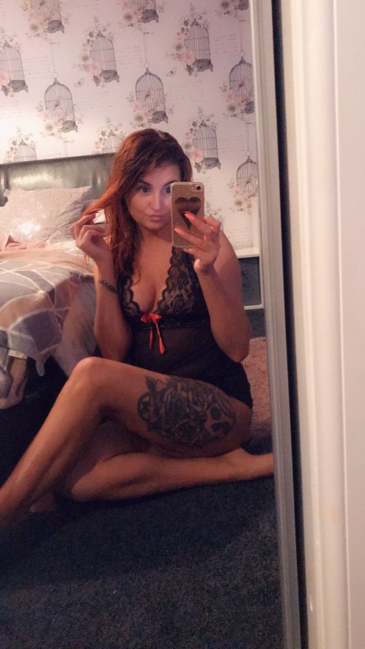 https://cdn.adultwork.com/gallery/G12/8951787.jpg