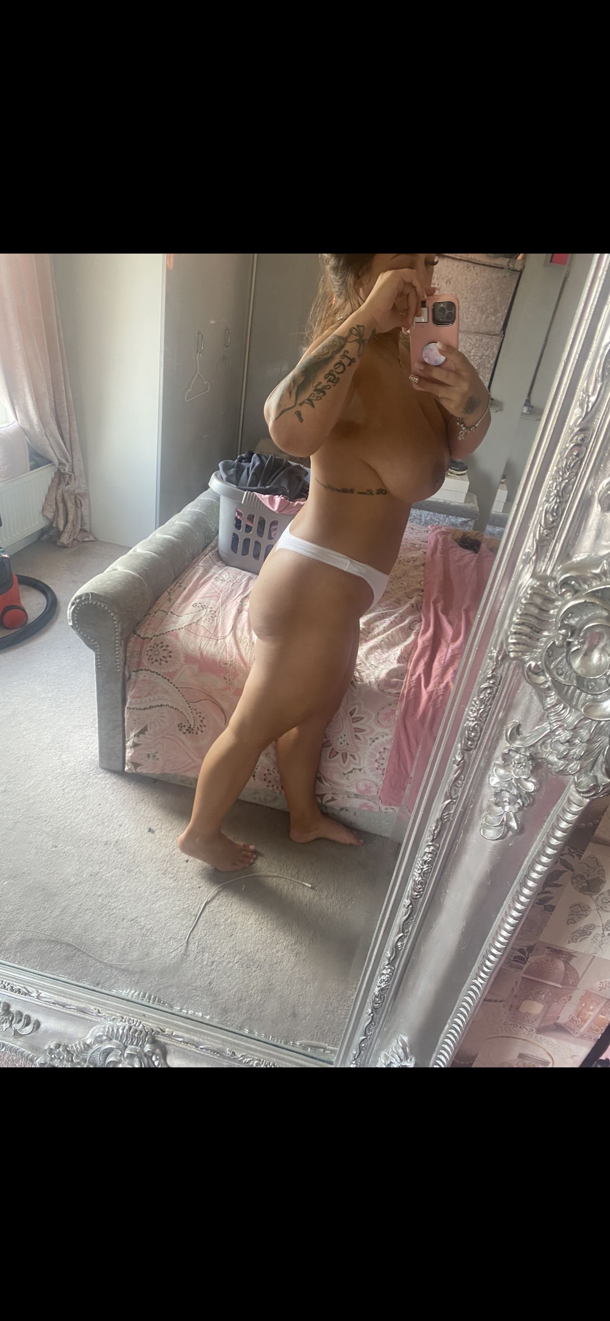 https://cdn.adultwork.com/gallery/G12/8951983.jpg