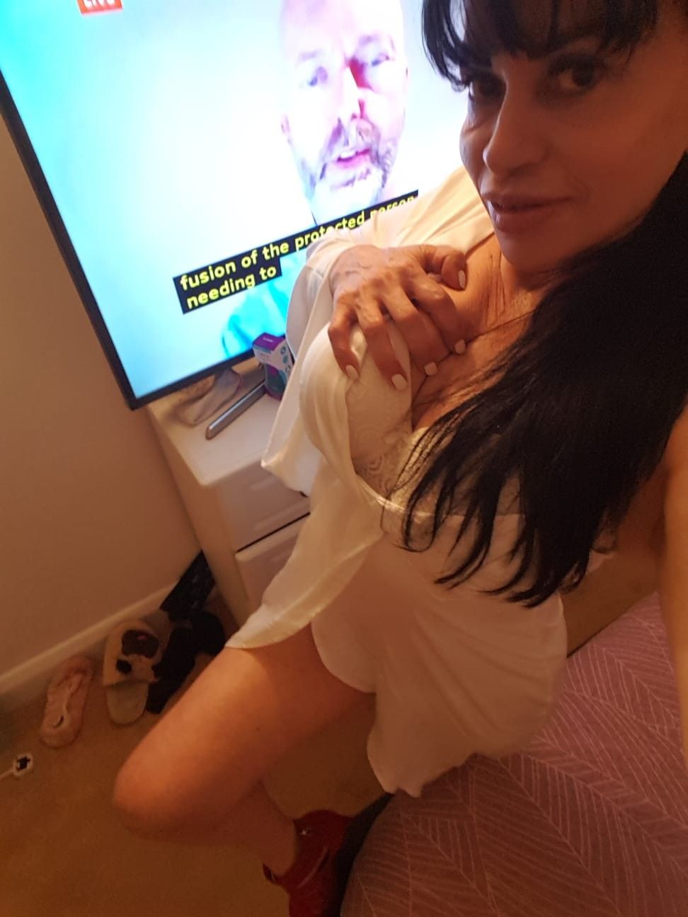 https://cdn.adultwork.com/gallery/G12/8953909.jpg