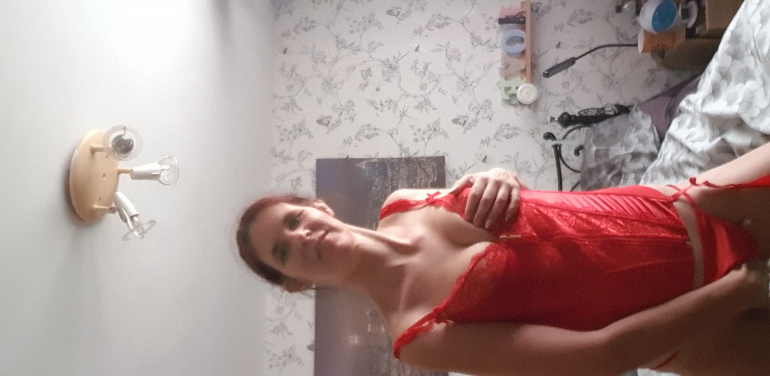 https://cdn.adultwork.com/gallery/G12/8954467.jpg