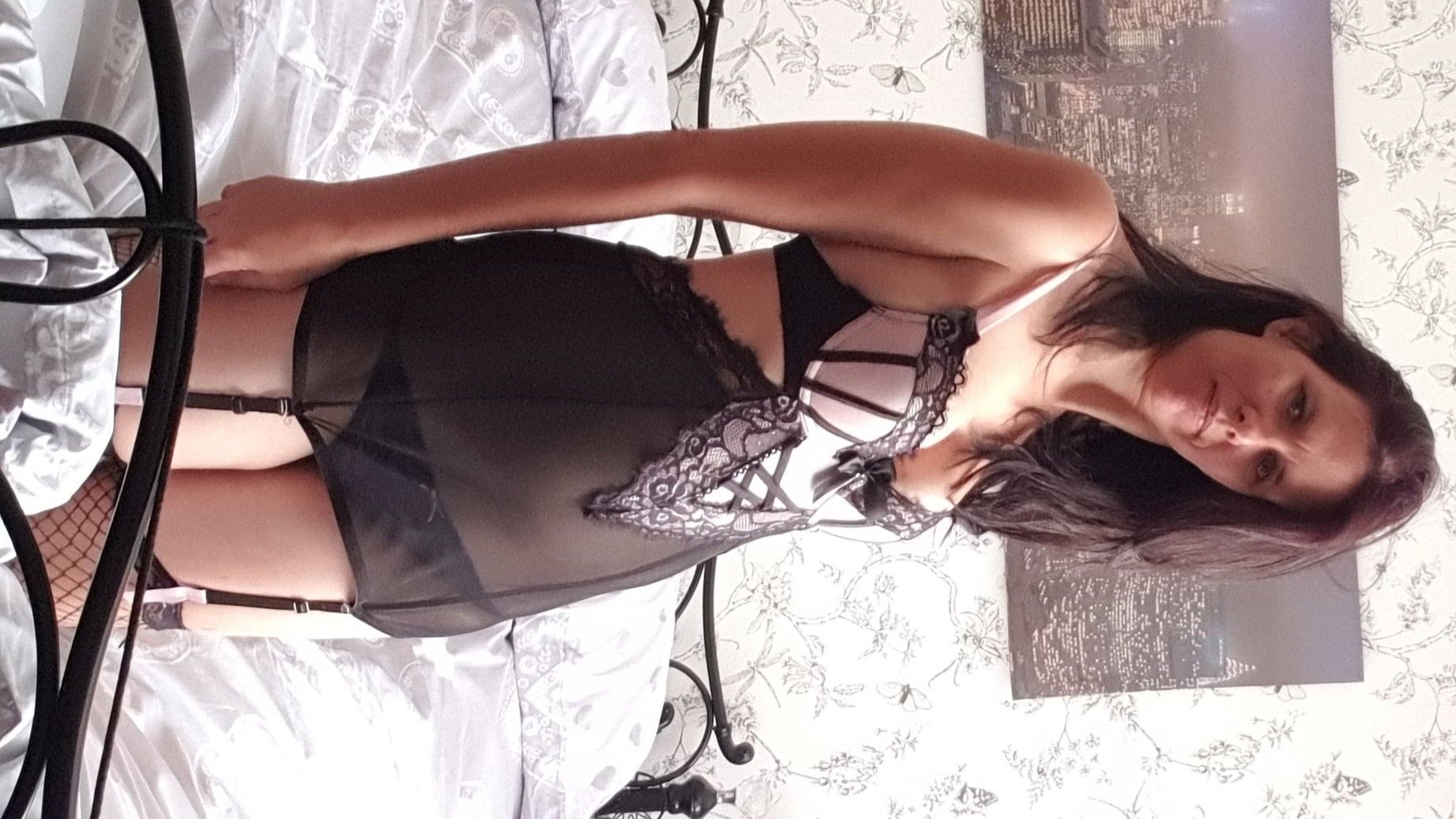 https://cdn.adultwork.com/gallery/G12/8954562.jpg