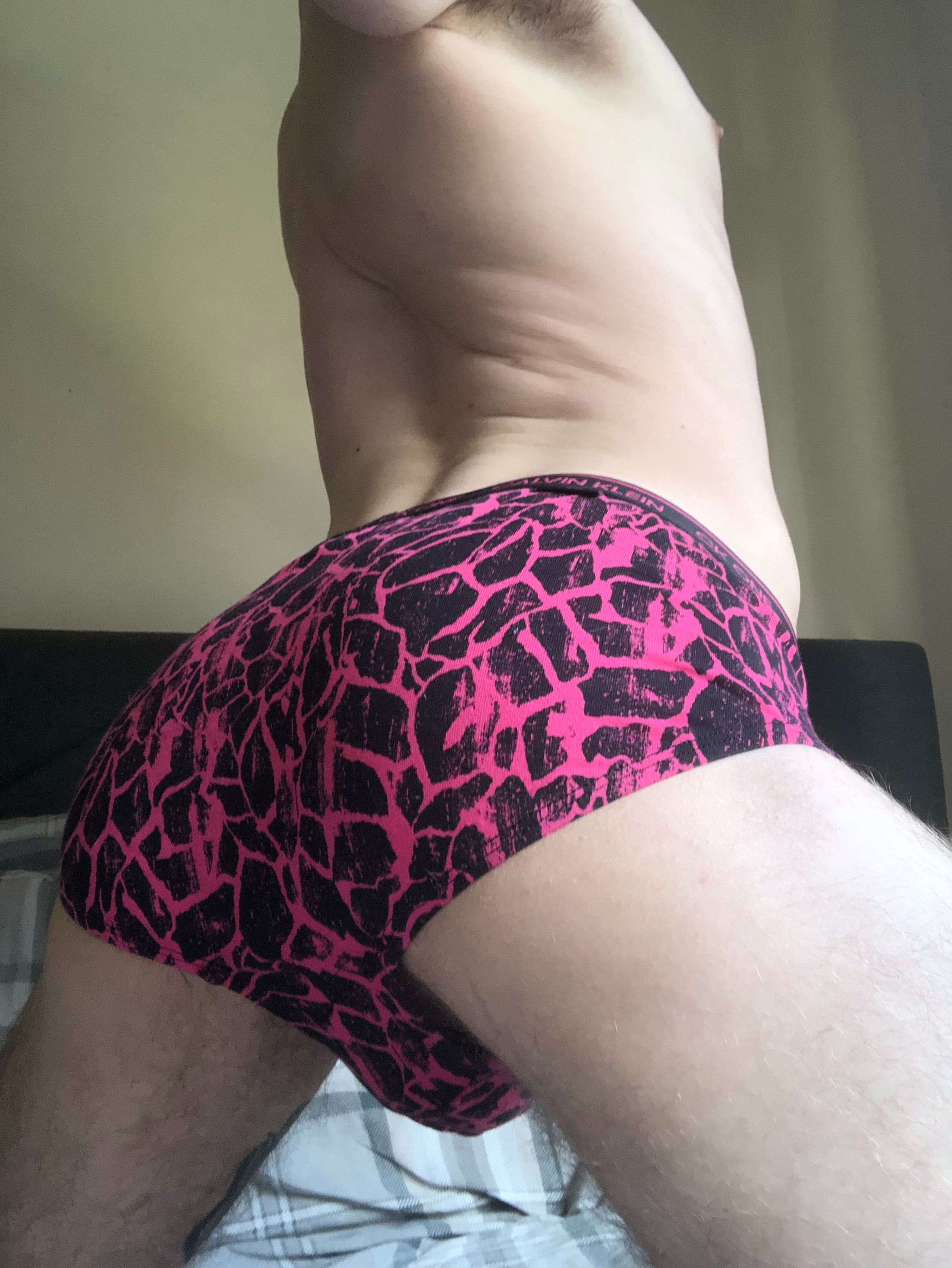 https://cdn.adultwork.com/gallery/G12/8954954.jpg