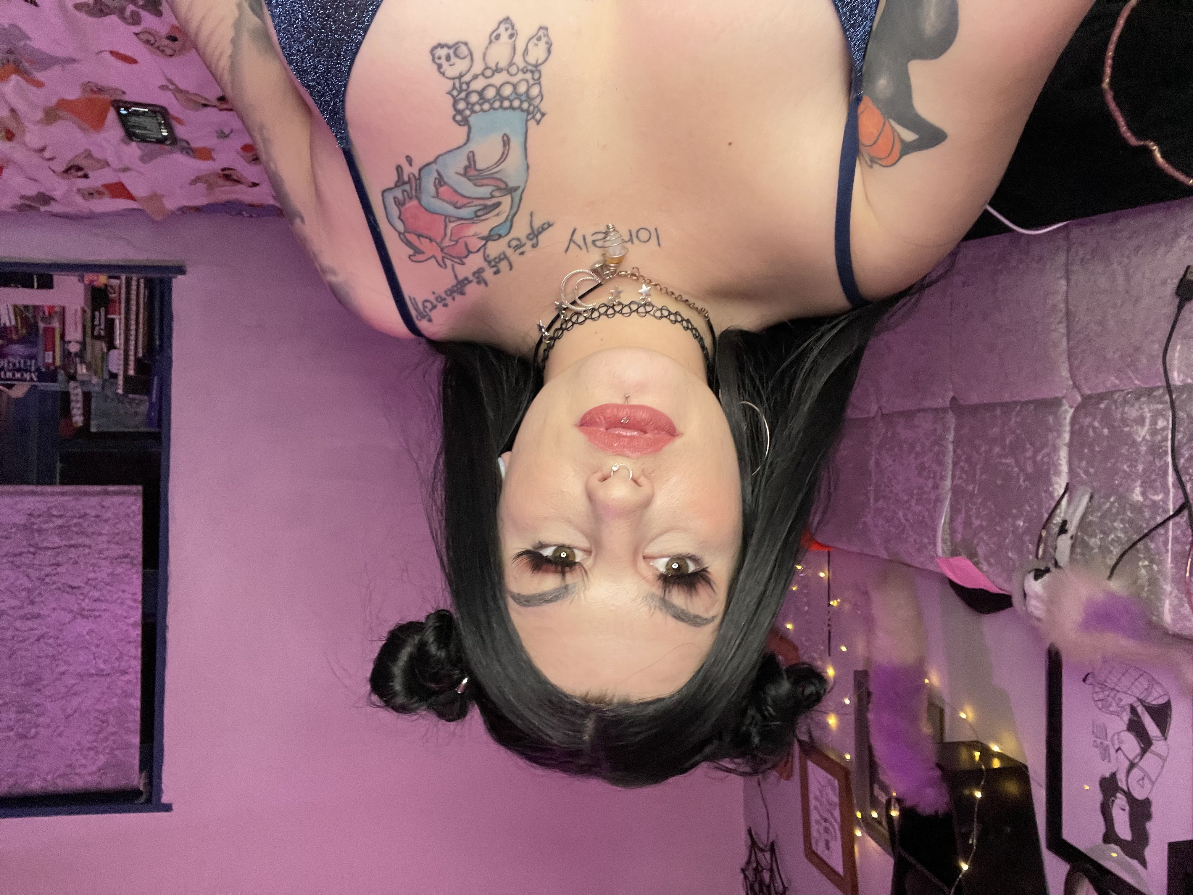 https://cdn.adultwork.com/gallery/G12/8958573.jpg