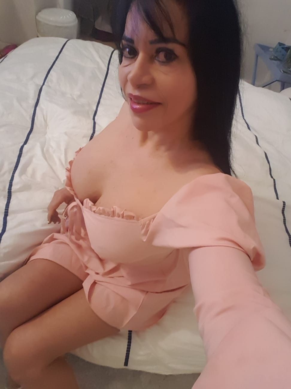 https://cdn.adultwork.com/gallery/G12/8961524.jpg