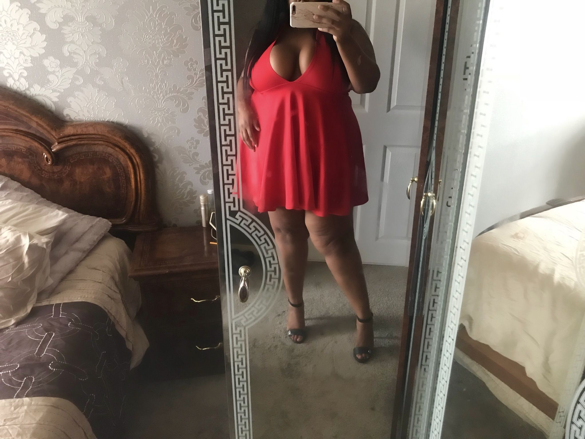 https://cdn.adultwork.com/gallery/G12/8974624.jpg