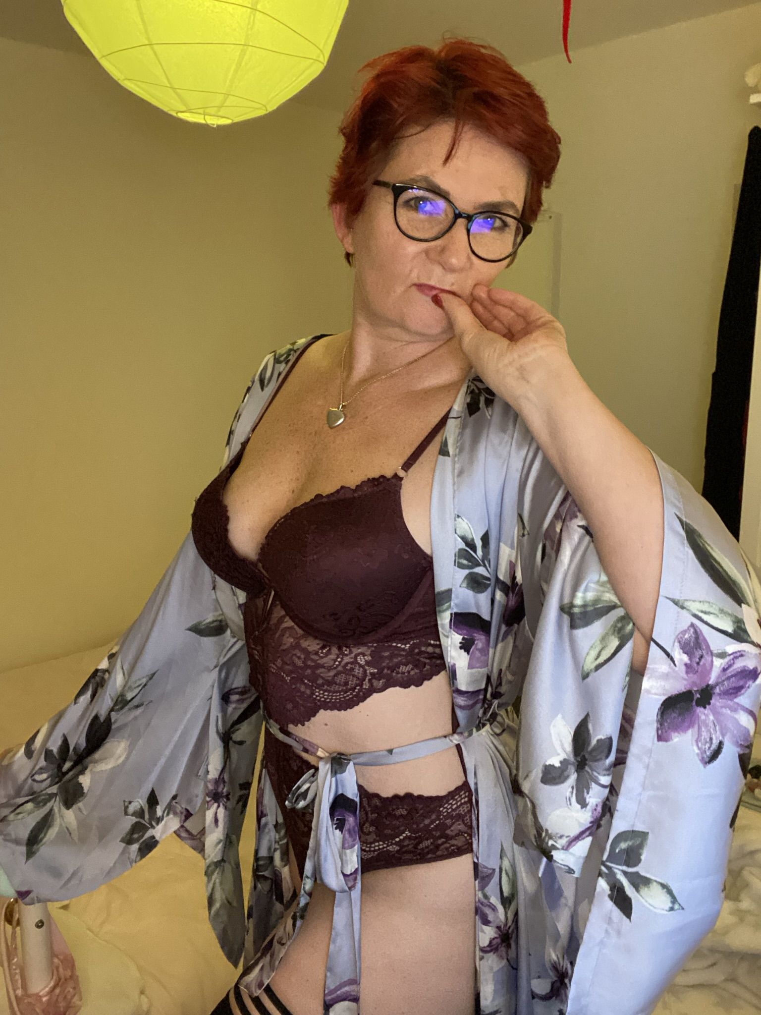 https://cdn.adultwork.com/gallery/G12/8974761.jpg