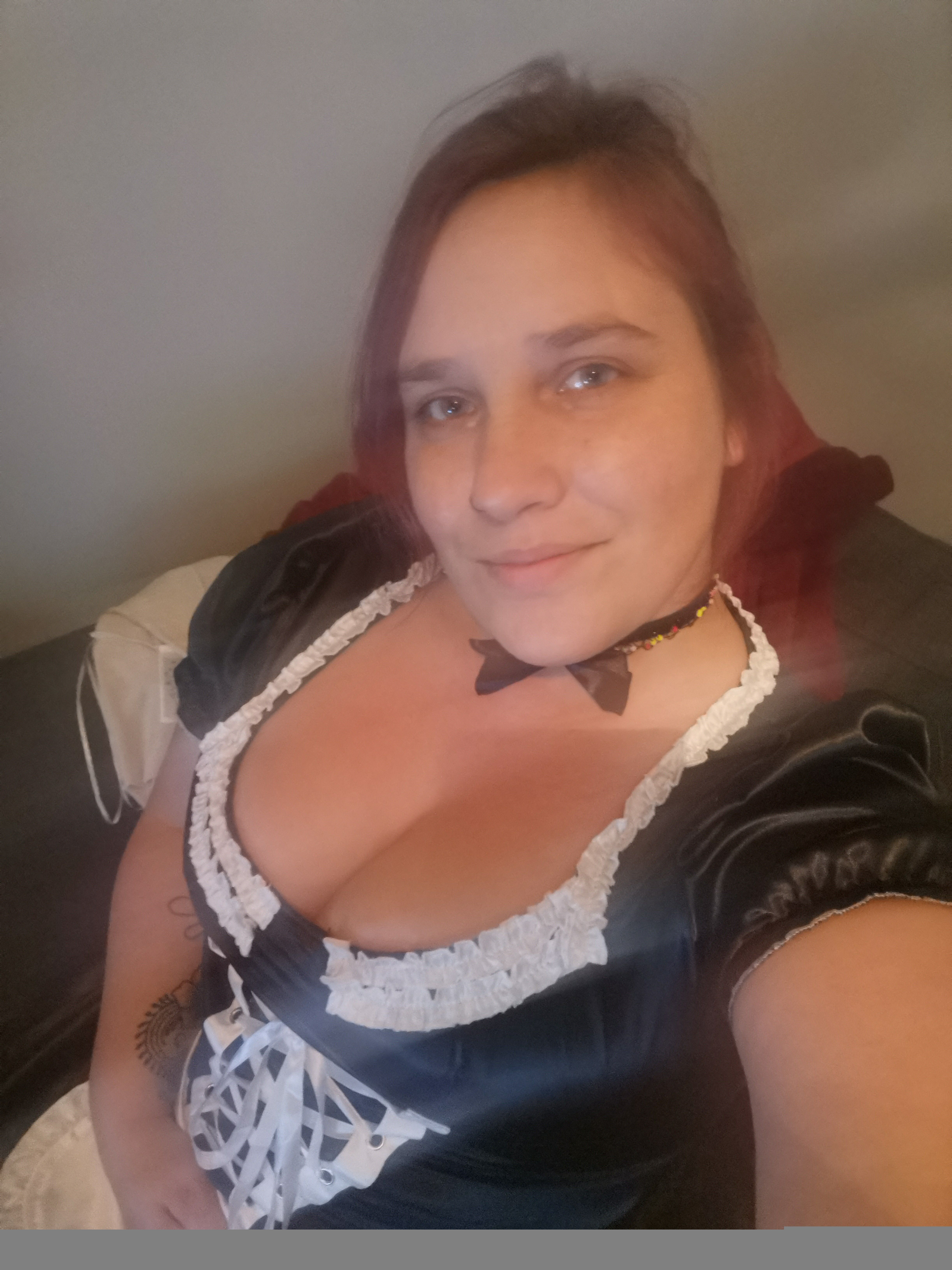 https://cdn.adultwork.com/gallery/G12/8975580.jpg