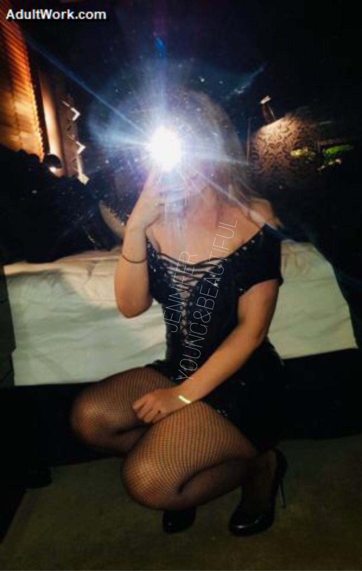 https://cdn.adultwork.com/gallery/G12/8978434.jpg