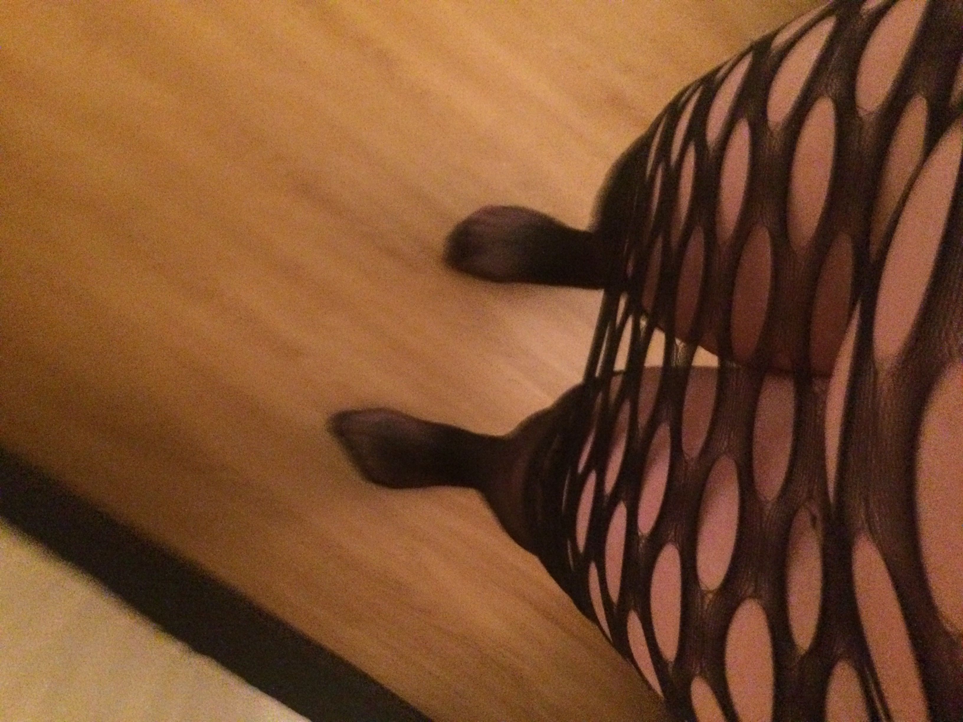 https://cdn.adultwork.com/gallery/G12/8978760.jpg