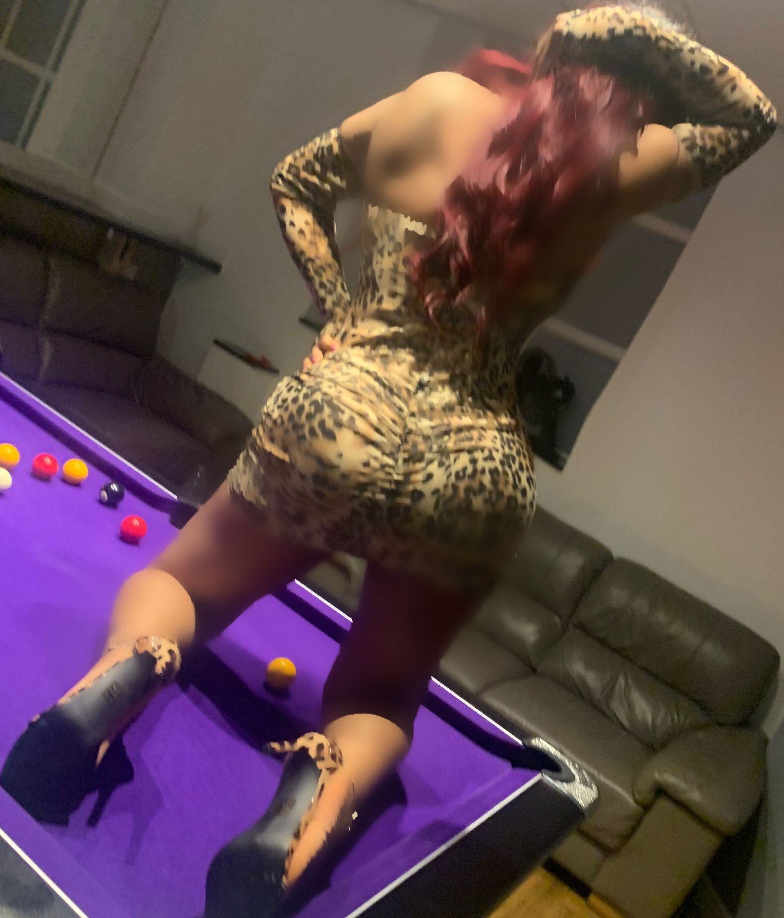 https://cdn.adultwork.com/gallery/G12/8979088.jpg