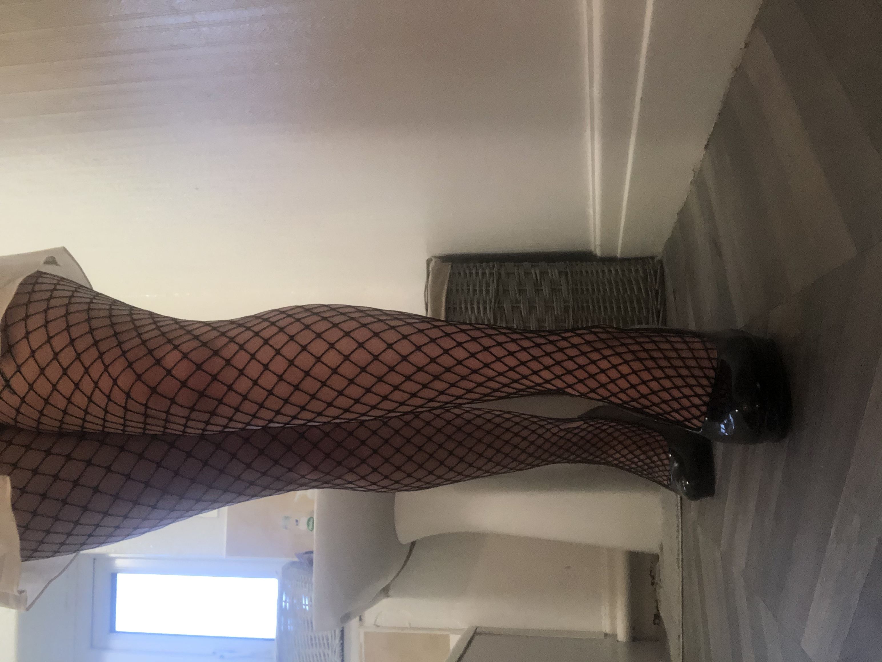 https://cdn.adultwork.com/gallery/G12/8979116.jpg