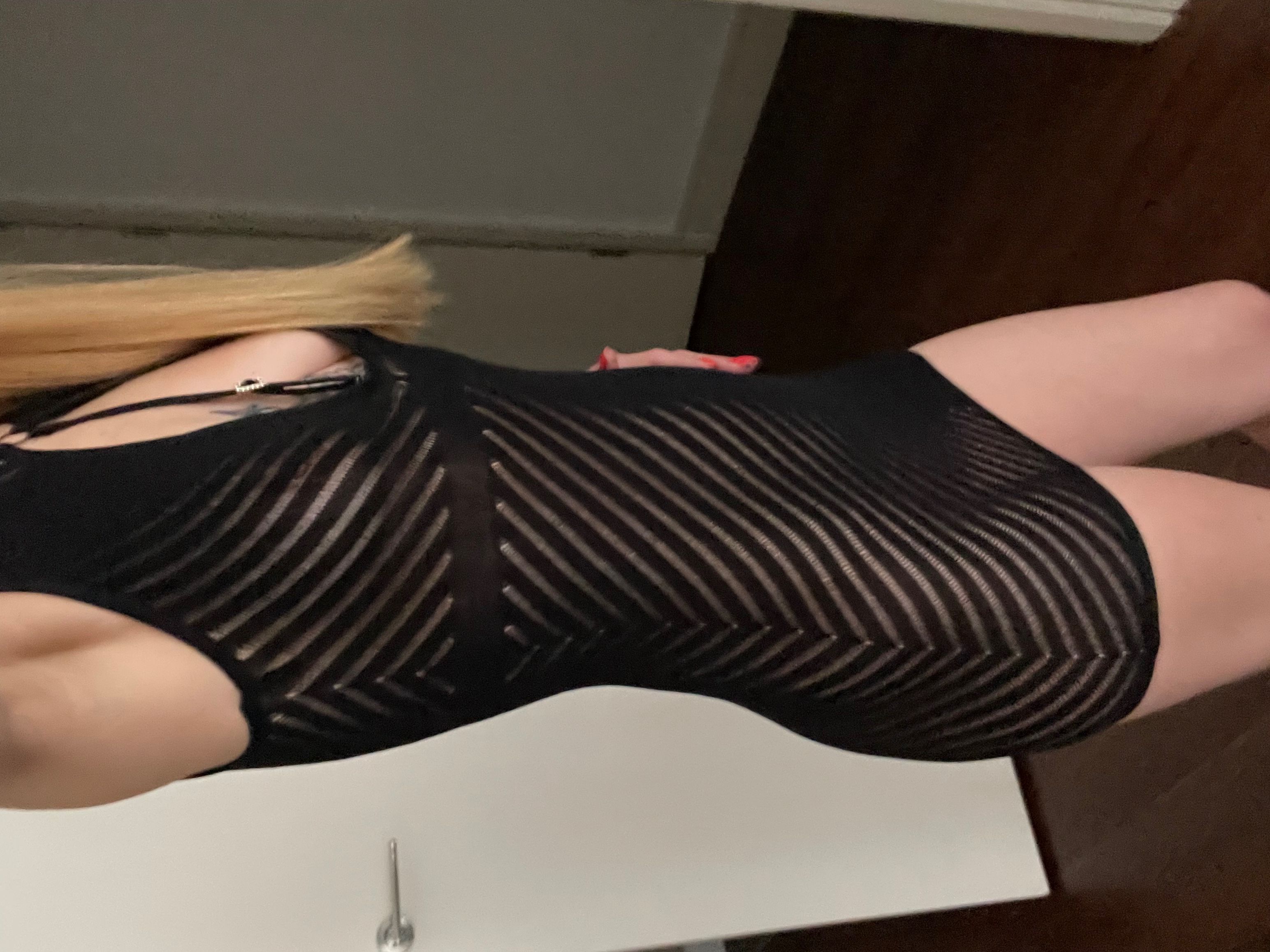 https://cdn.adultwork.com/gallery/G12/8984500.jpg