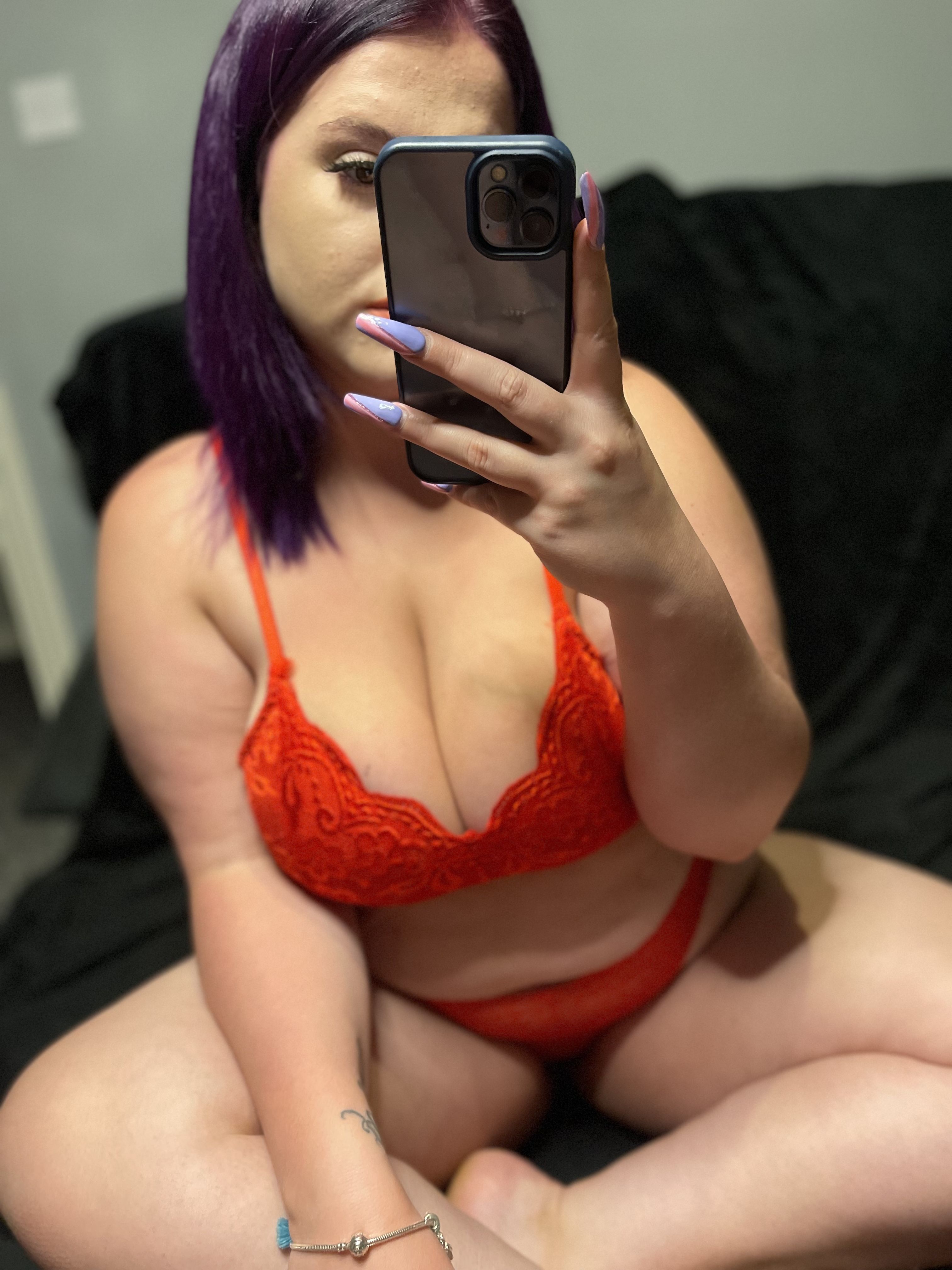 https://cdn.adultwork.com/gallery/G12/8984765.jpg