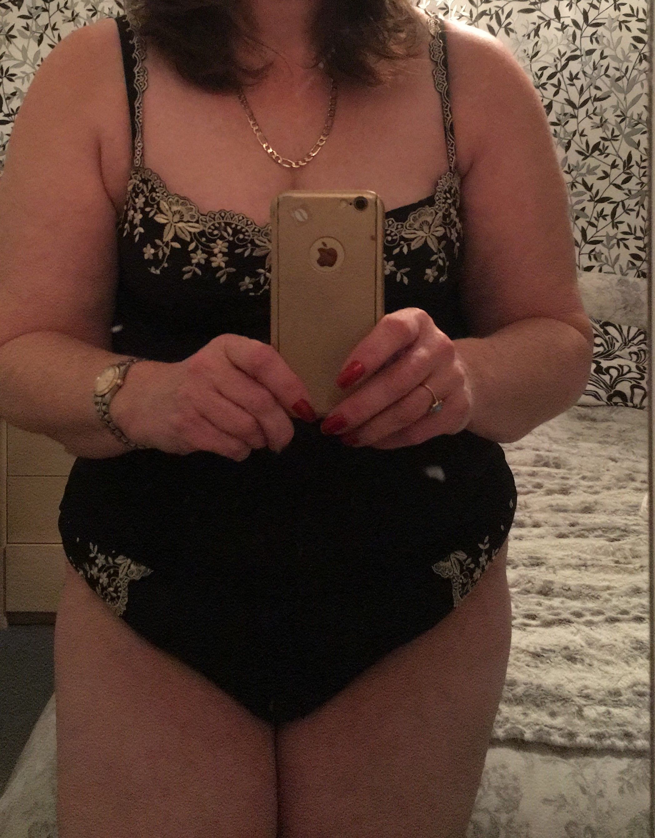 https://cdn.adultwork.com/gallery/G12/8988855.jpg