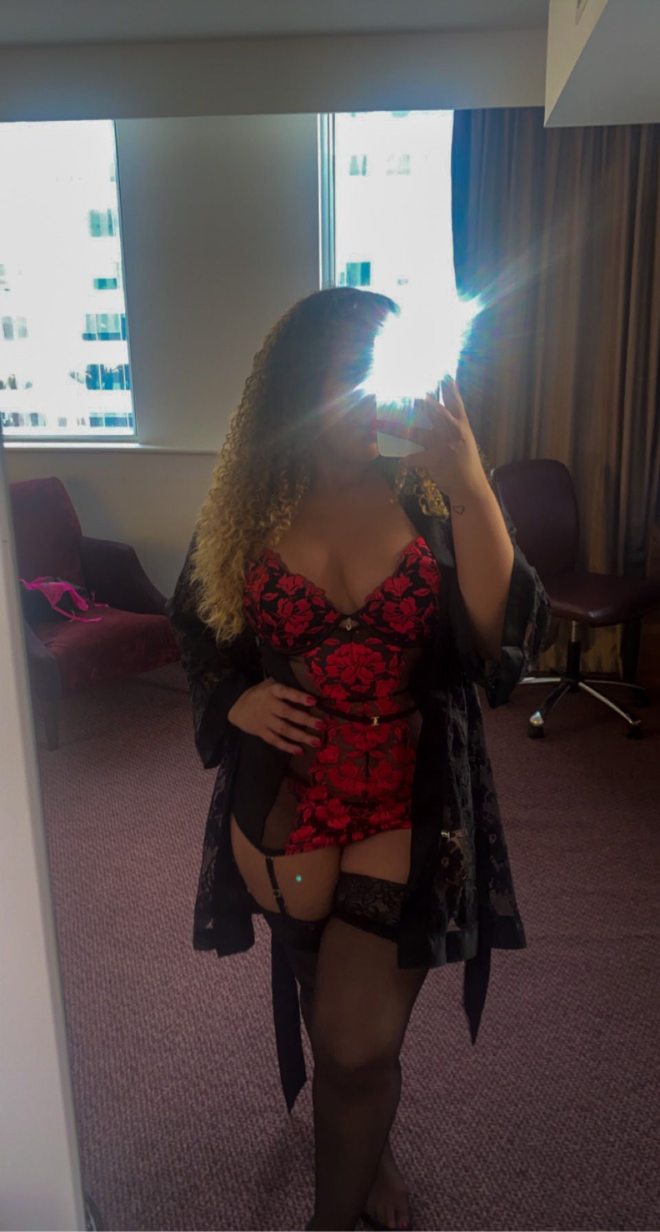 https://cdn.adultwork.com/gallery/G12/8992844.jpg