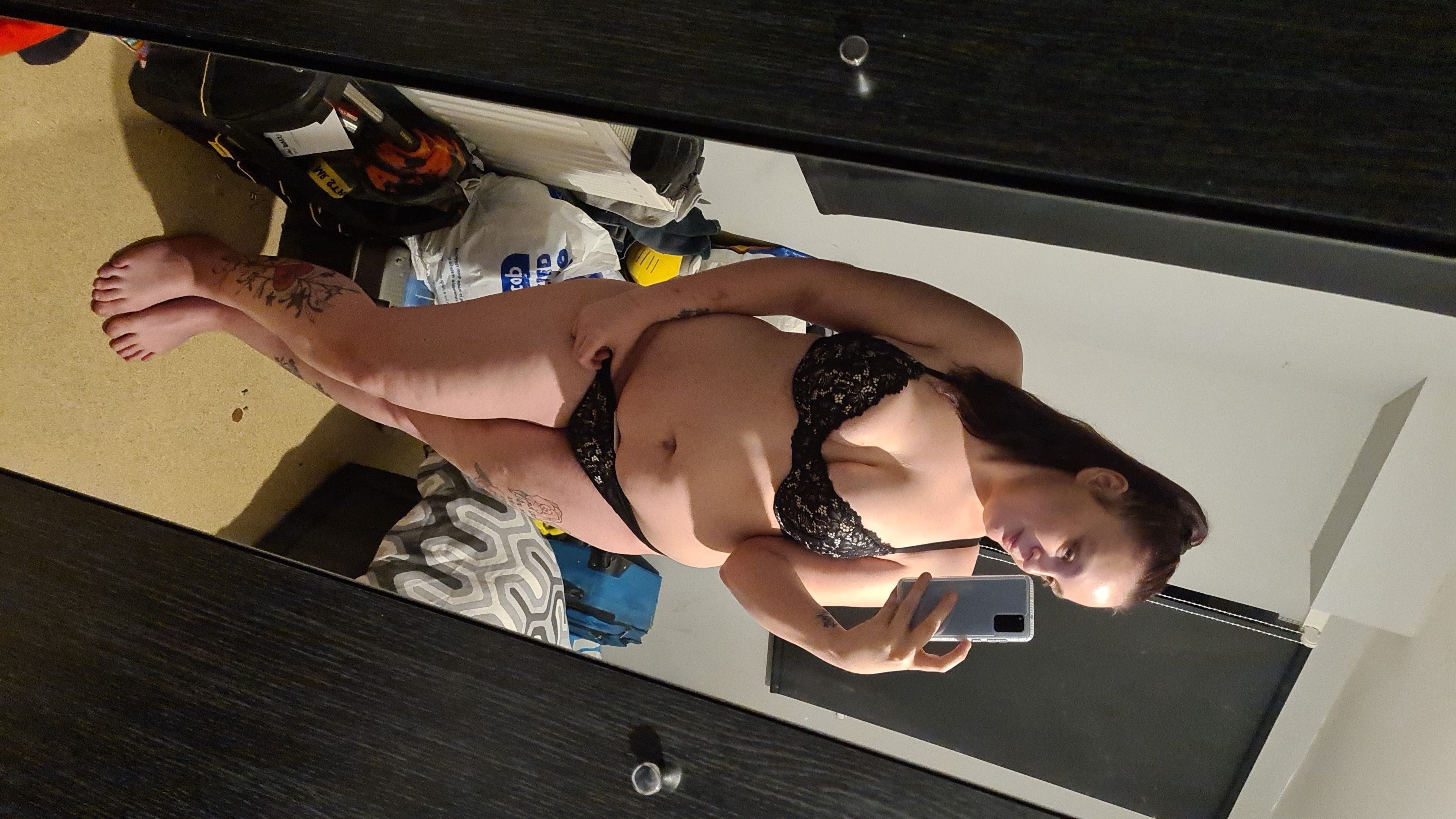 https://cdn.adultwork.com/gallery/G12/8994895.jpg