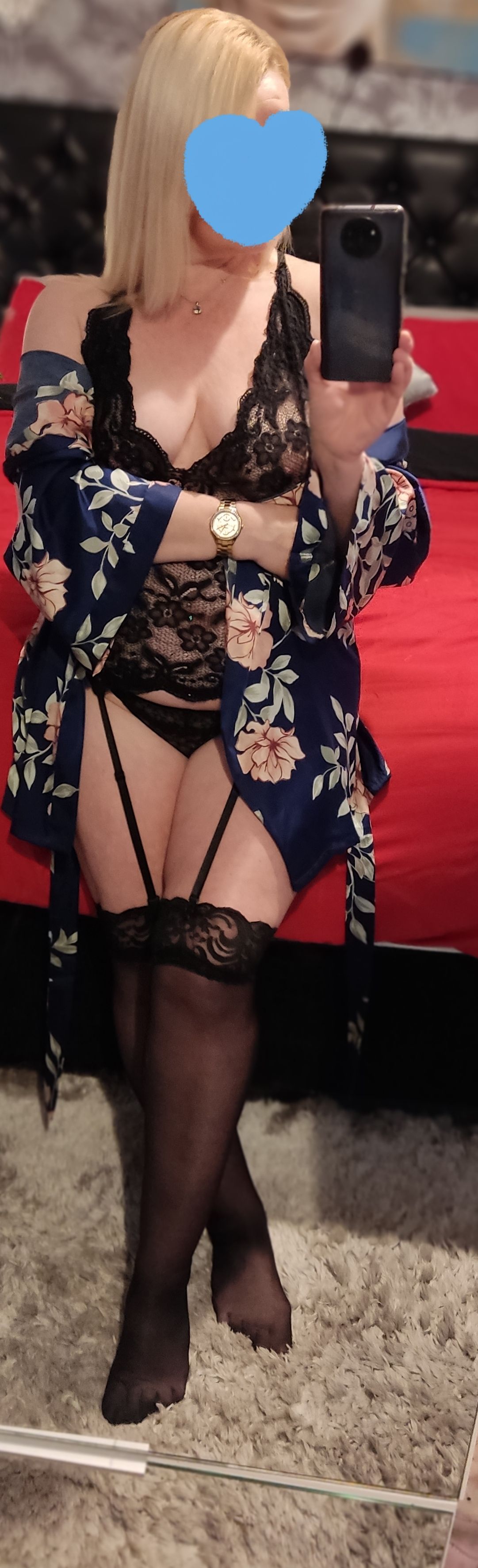 https://cdn.adultwork.com/gallery/G12/8996232.jpg