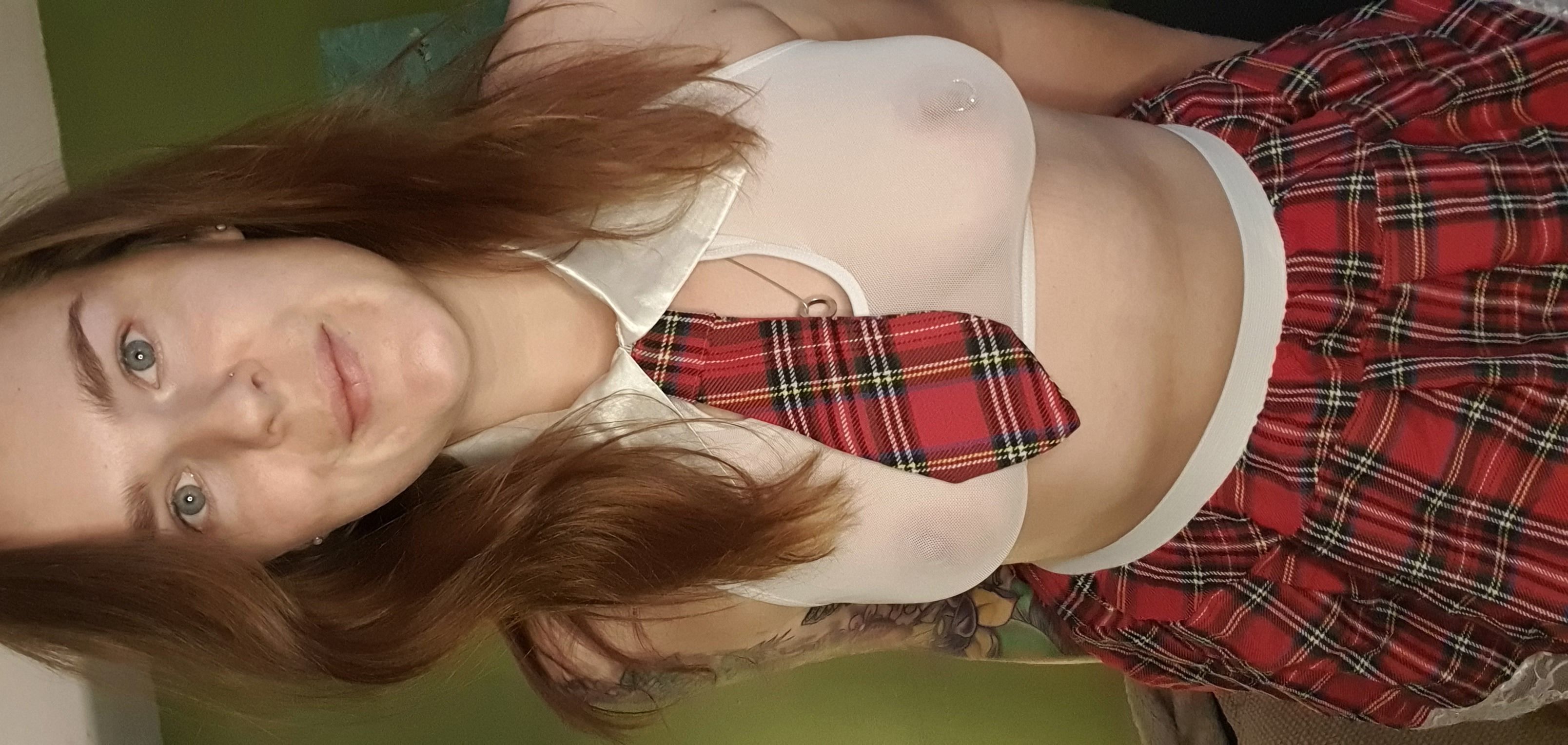 https://cdn.adultwork.com/gallery/G12/8998153.jpg