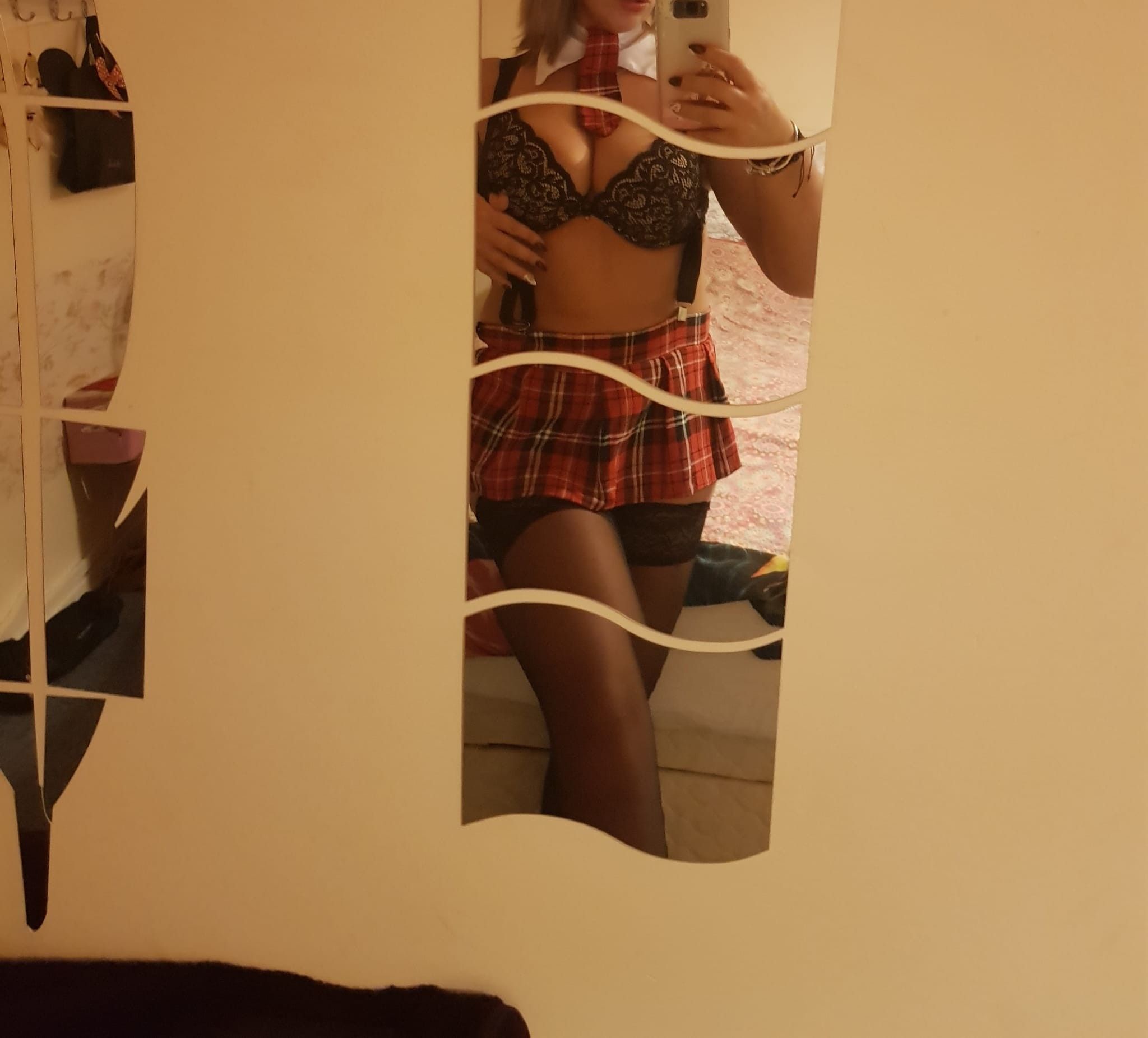 https://cdn.adultwork.com/gallery/G12/9002581.jpg