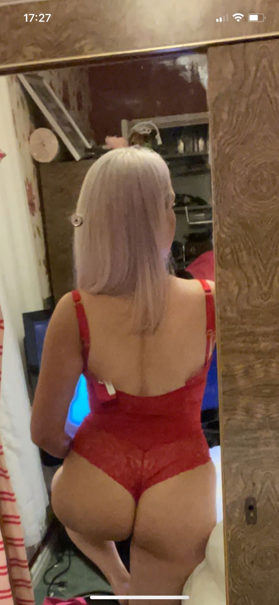 https://cdn.adultwork.com/gallery/G12/9002883.jpg