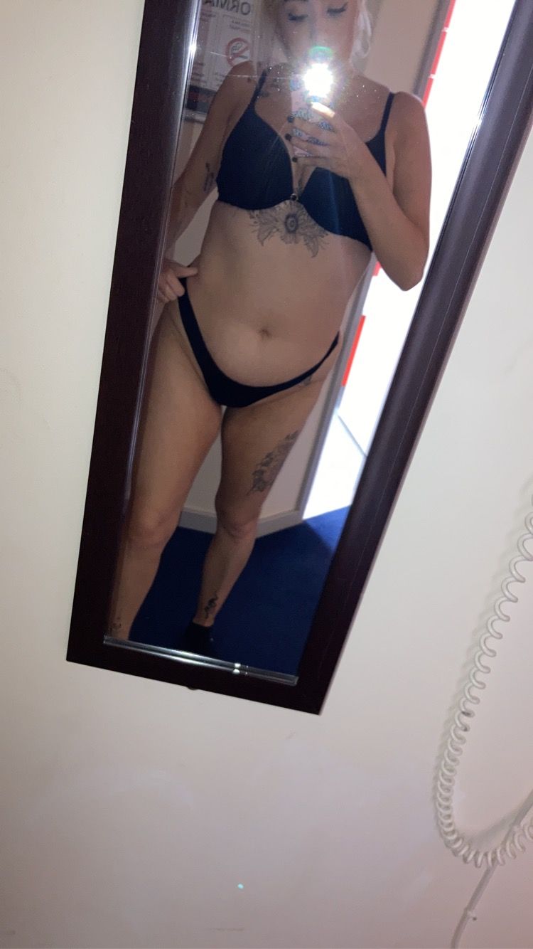 https://cdn.adultwork.com/gallery/G12/9006989.jpg