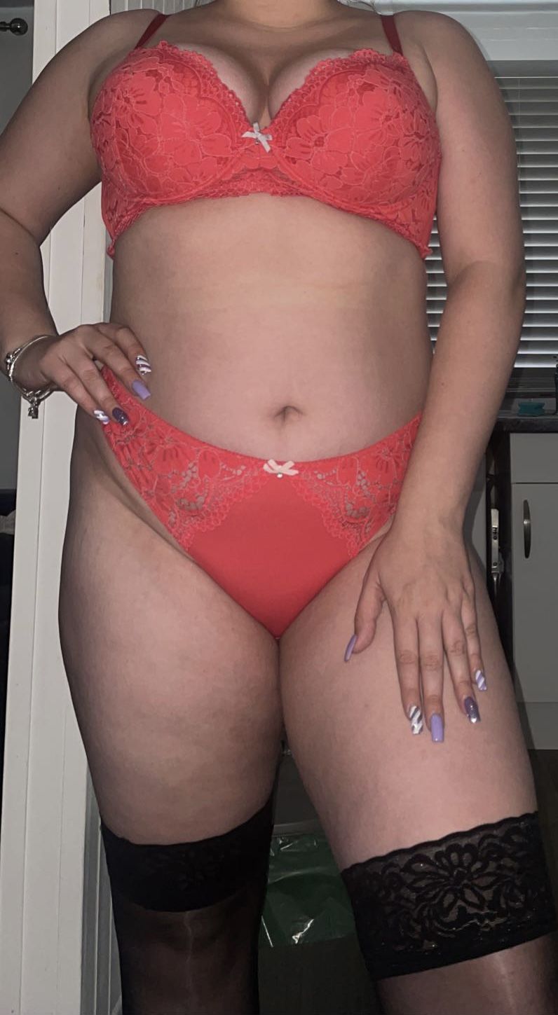 https://cdn.adultwork.com/gallery/G12/9008745.jpg