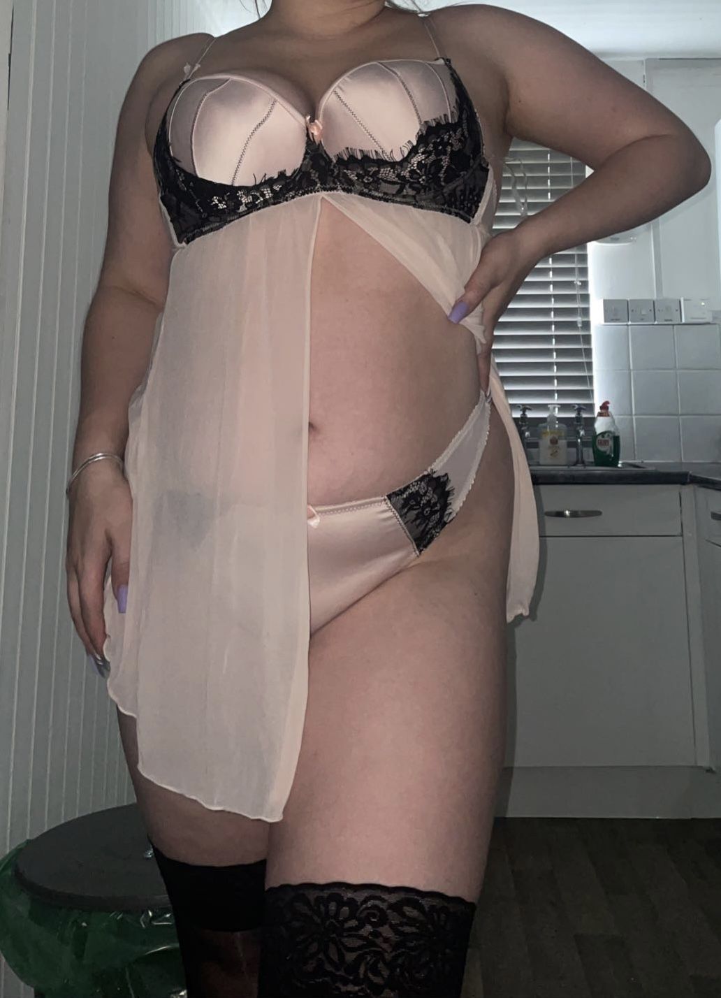 https://cdn.adultwork.com/gallery/G12/9008751.jpg