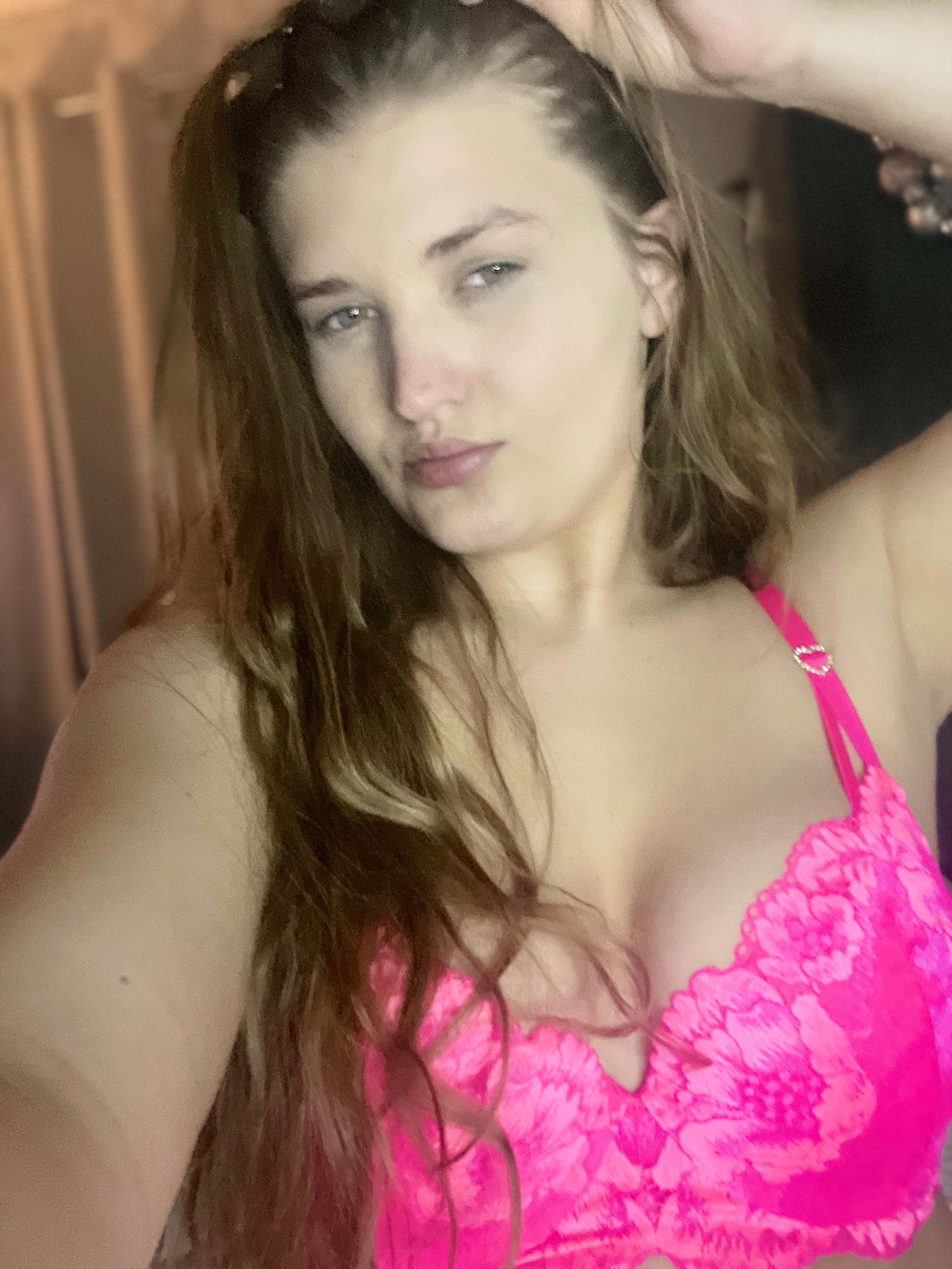 https://cdn.adultwork.com/gallery/G12/9011184.jpg