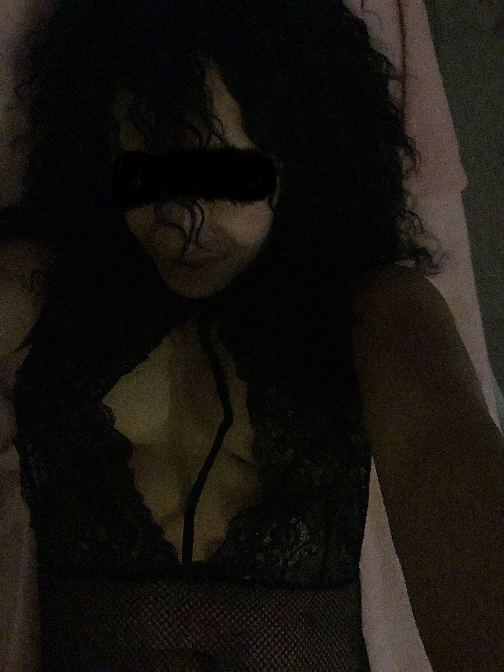 https://cdn.adultwork.com/gallery/G12/9013538.jpg