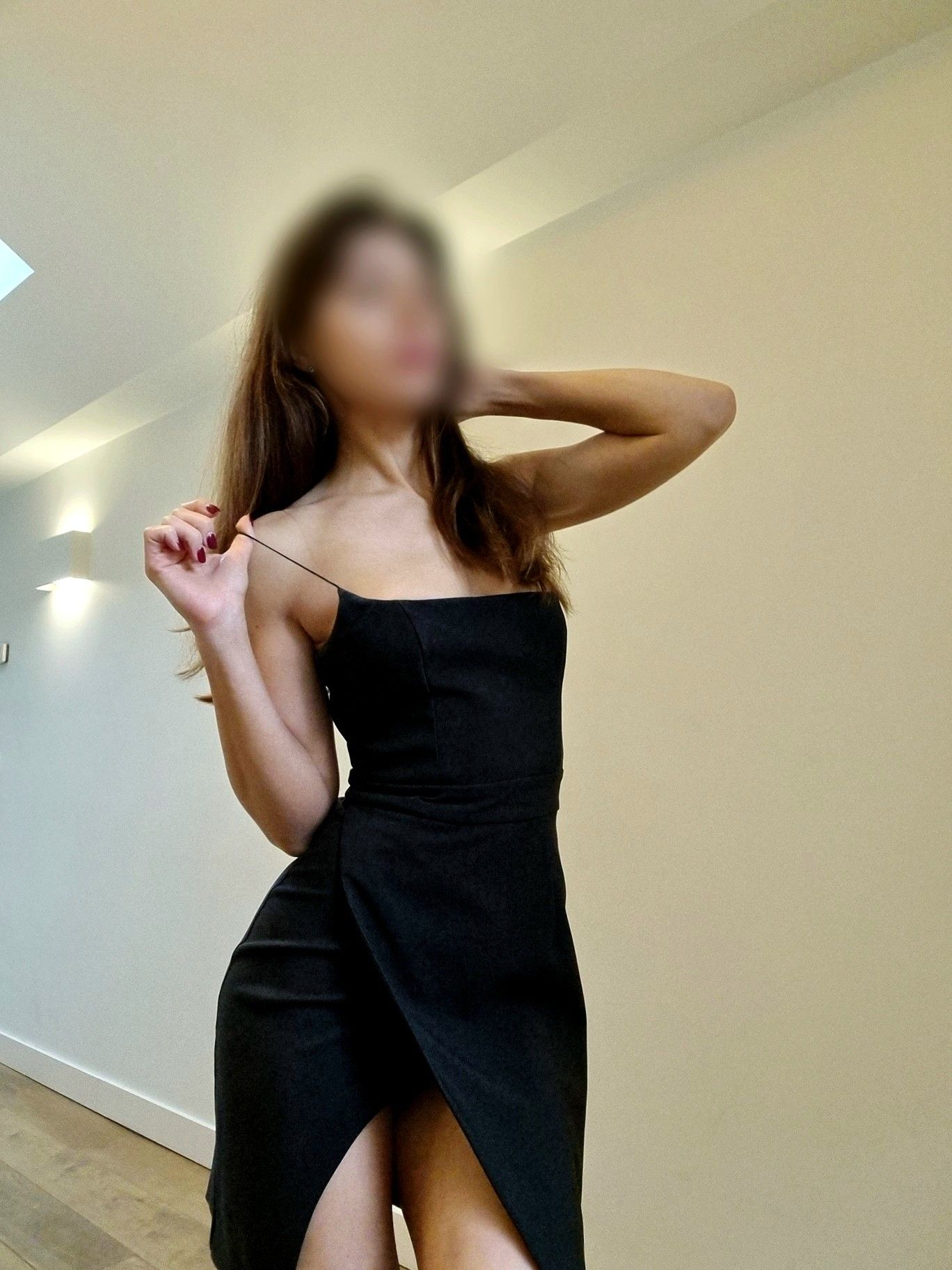 https://cdn.adultwork.com/gallery/G12/9015324.jpg