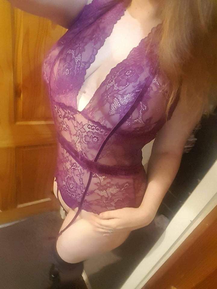 https://cdn.adultwork.com/gallery/G12/9016397.jpg