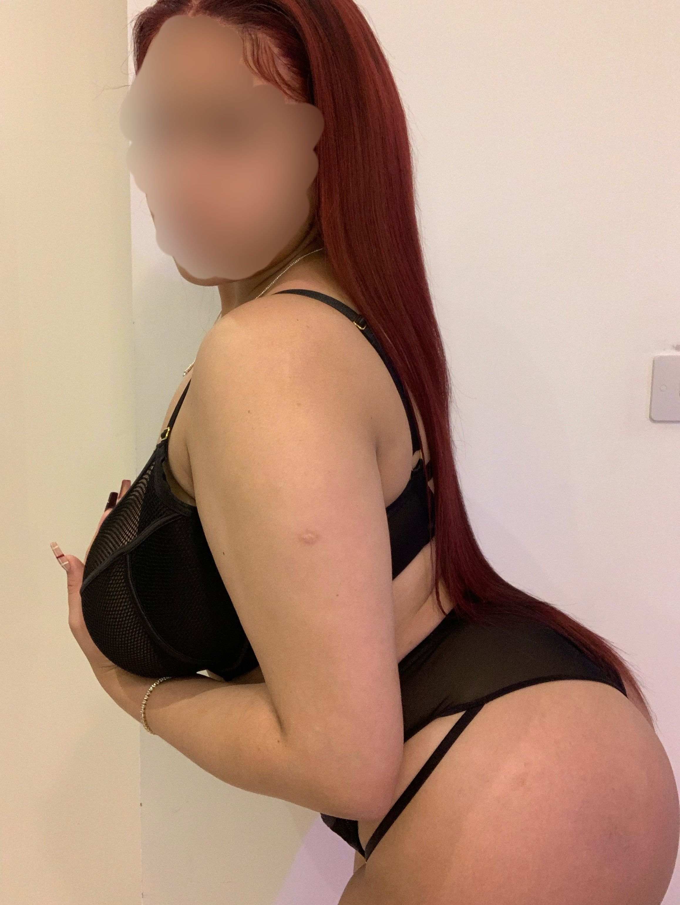 https://cdn.adultwork.com/gallery/G12/9017388.jpg