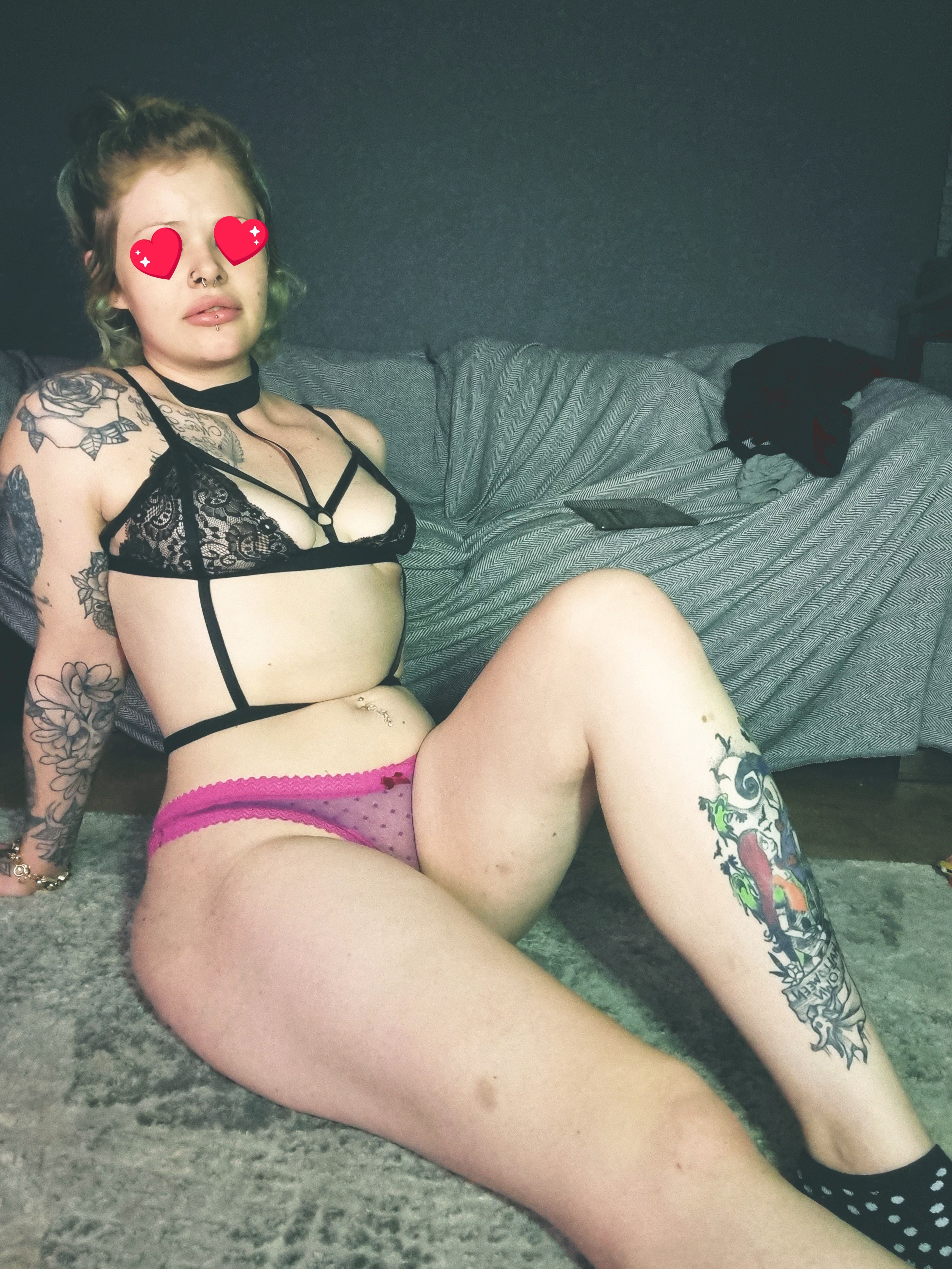 https://cdn.adultwork.com/gallery/G12/9018217.jpg