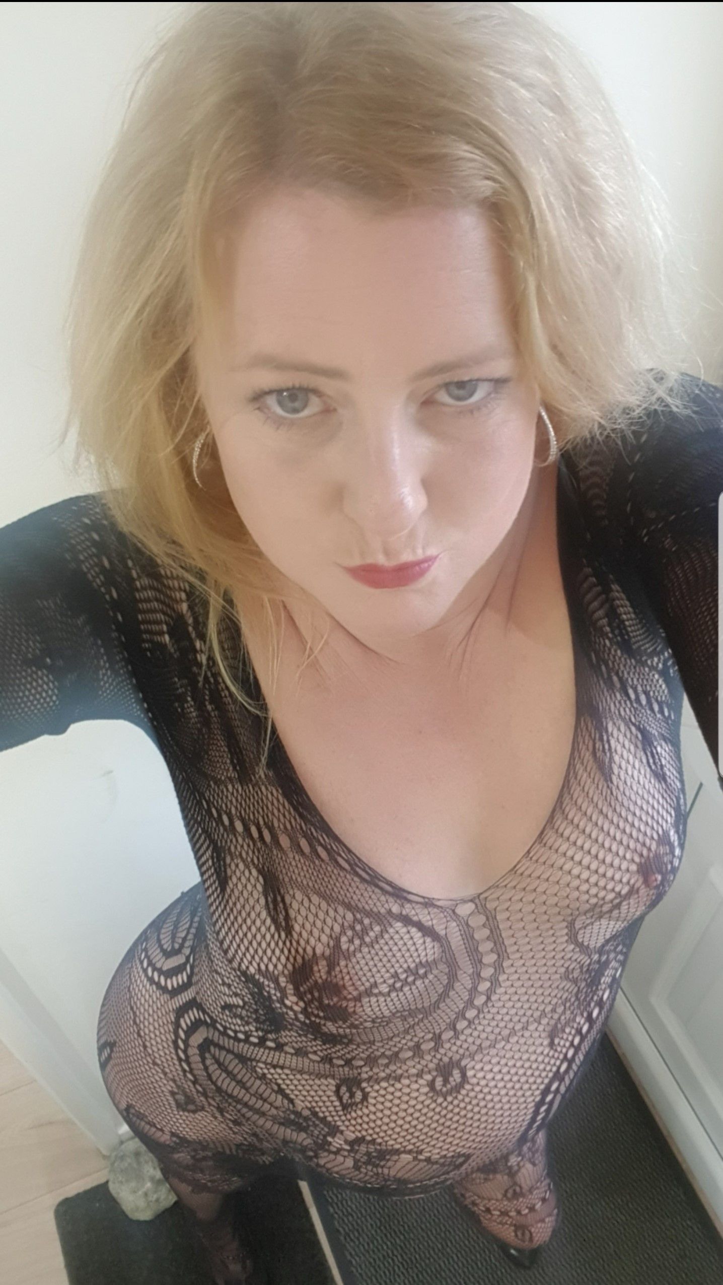 https://cdn.adultwork.com/gallery/G12/9018244.jpg