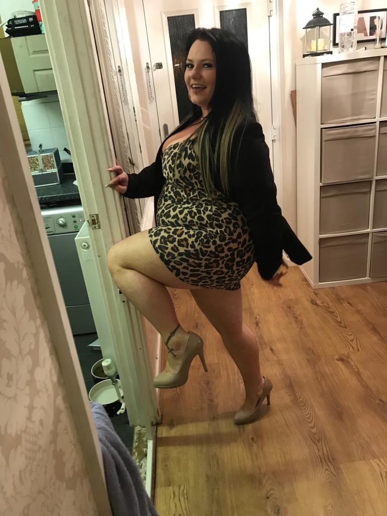 https://cdn.adultwork.com/gallery/G12/9020207.jpg