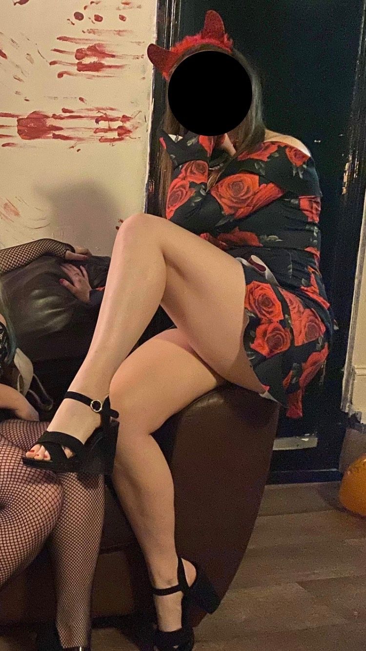 https://cdn.adultwork.com/gallery/G12/9020757.jpg