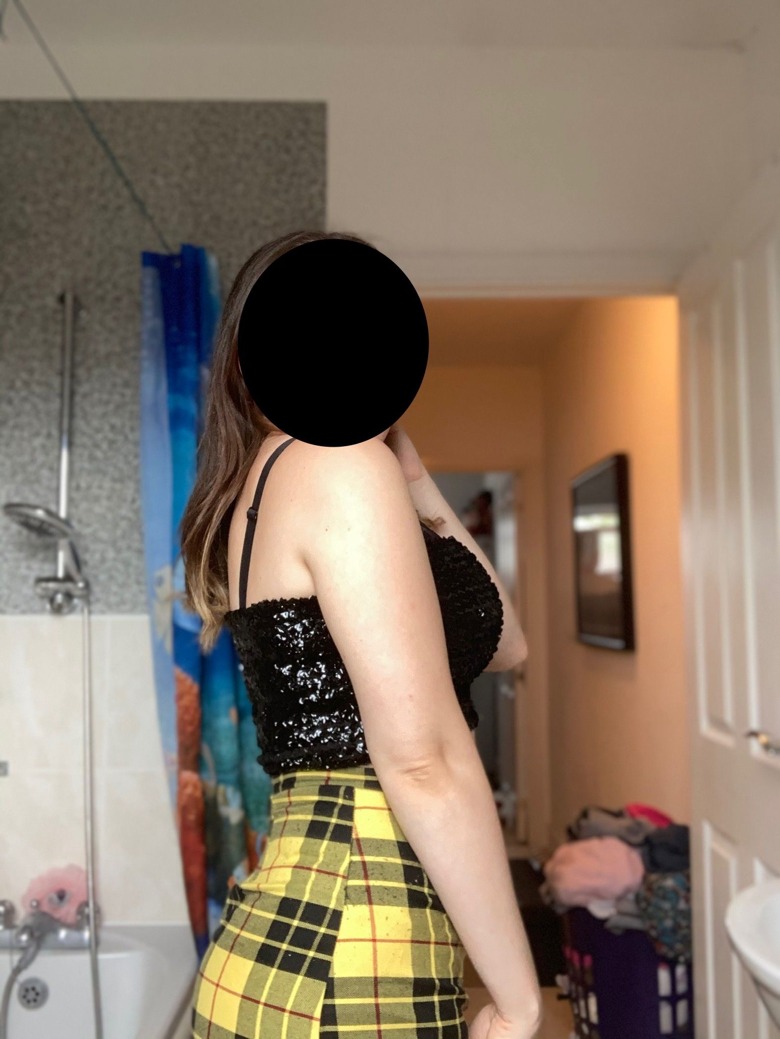 https://cdn.adultwork.com/gallery/G12/9020759.jpg