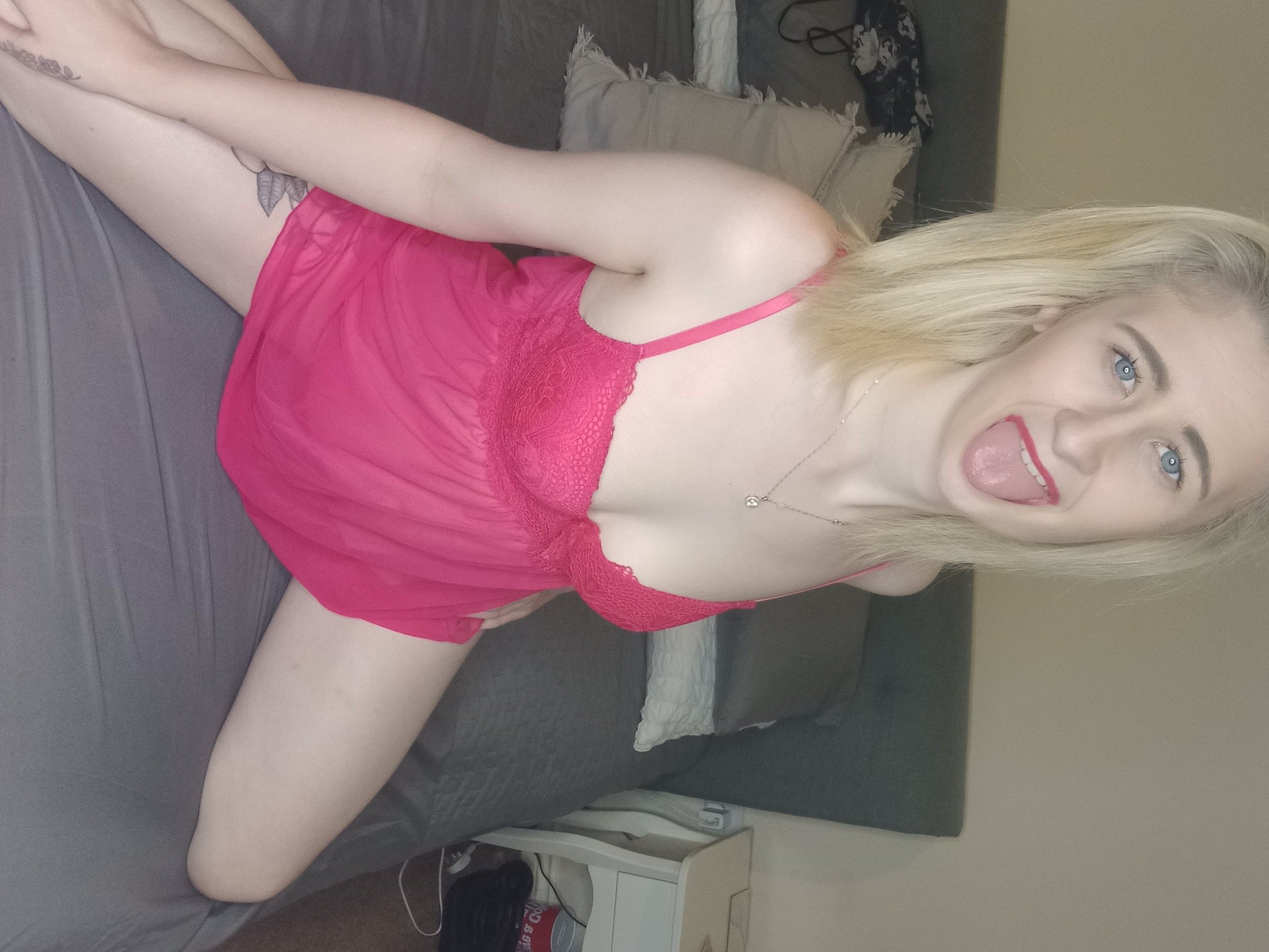 https://cdn.adultwork.com/gallery/G12/9020793.jpg