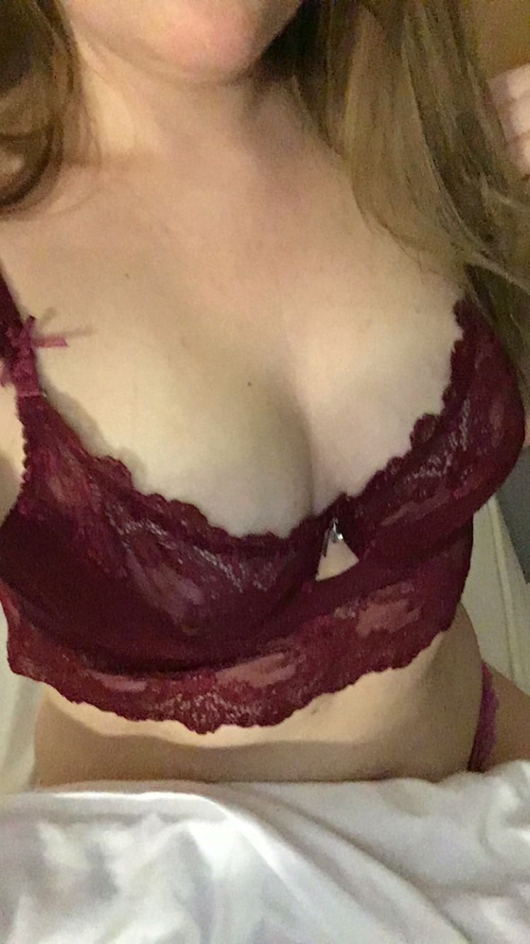 https://cdn.adultwork.com/gallery/G12/9021633.jpg